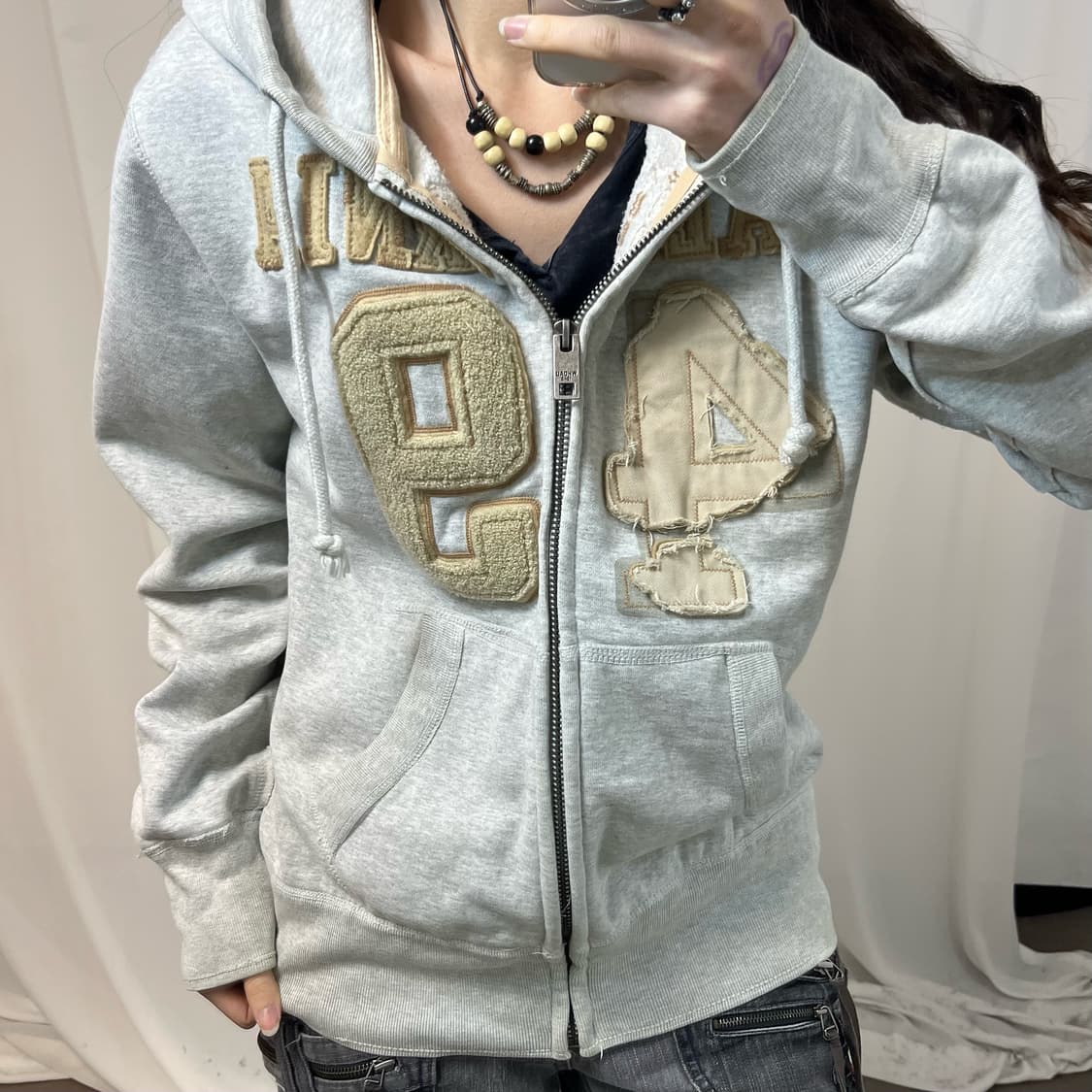 WHO.A.U Grey Zip-up Hoodie 상품이미지3