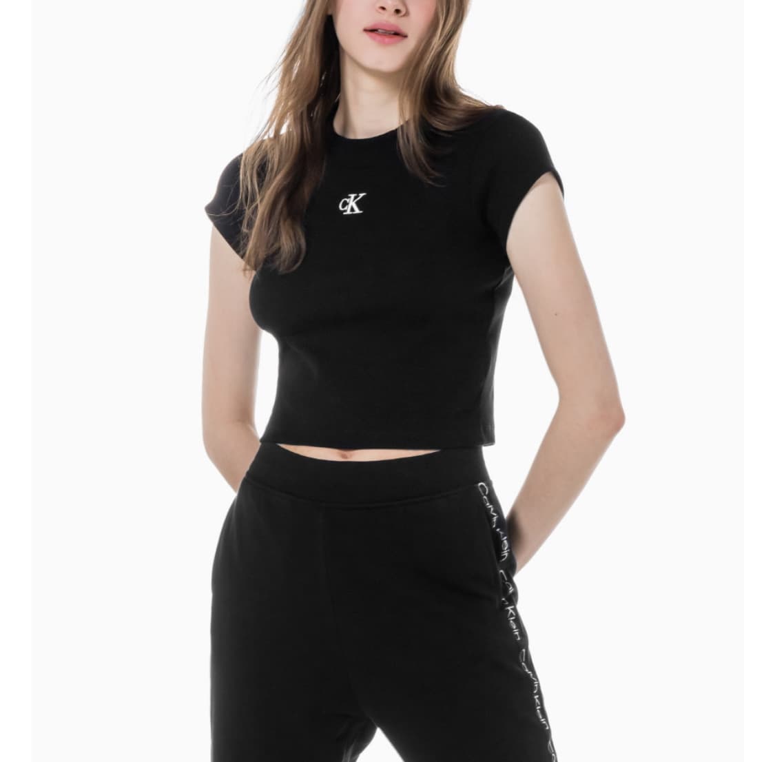캘빈클라인 진 여성 슬림 크롭 티셔츠 블랙 상품이미지3