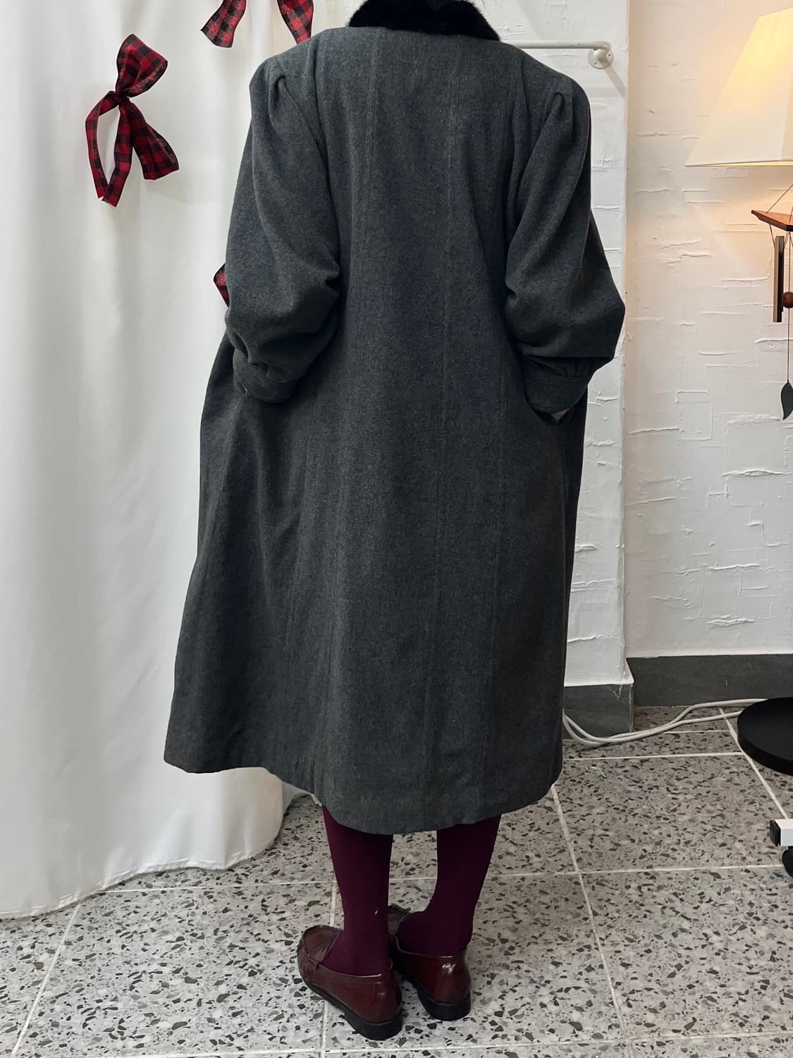 charcoal fur collar coat 상품이미지3