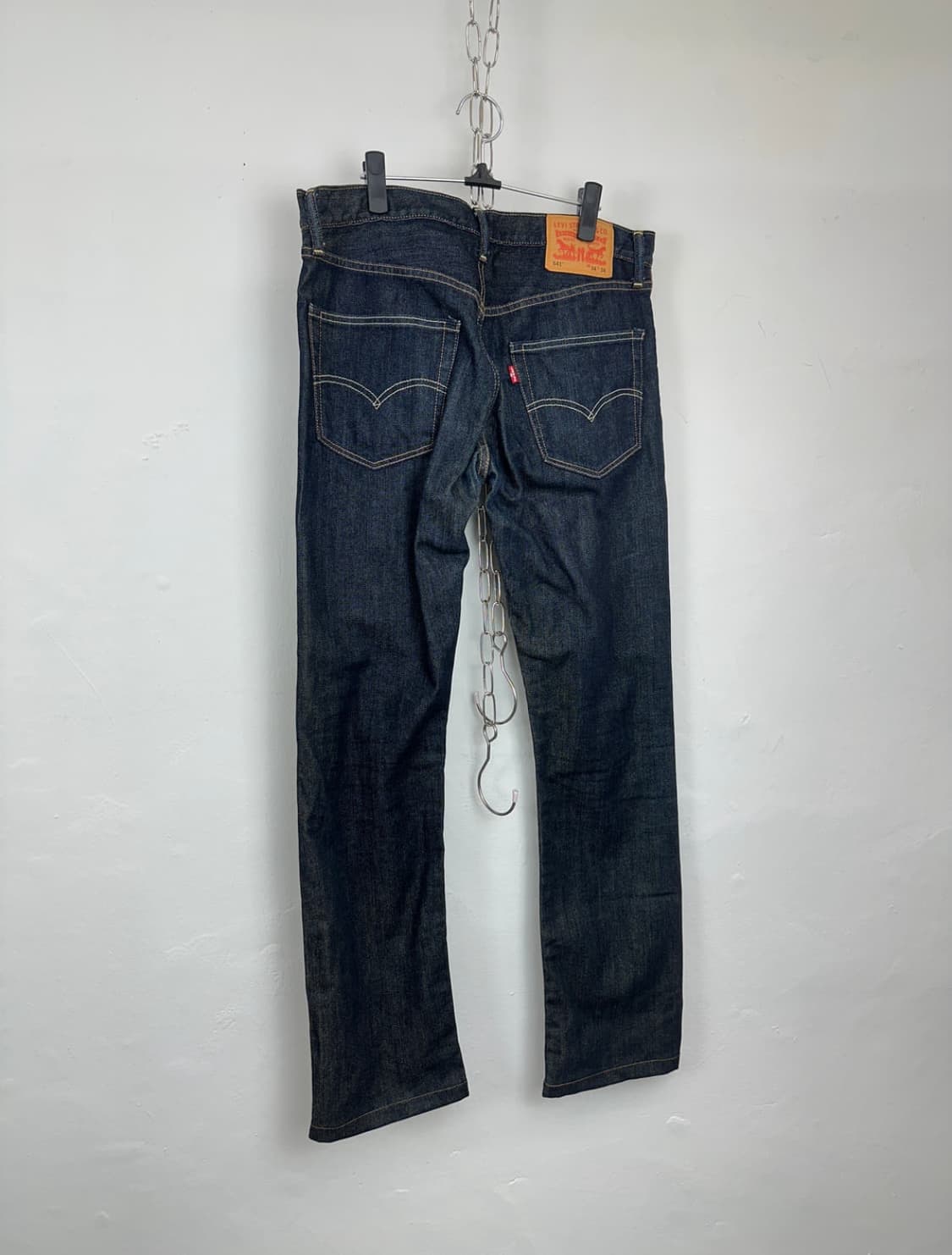 Levi's 541 Dark Rinse Denim Jeans 상품이미지5