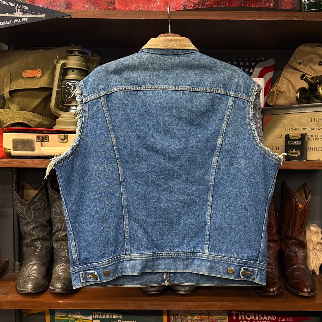 90s LEE 101J 스톰 라이더 디스트로이드 데님 베스트 N000 상품이미지2