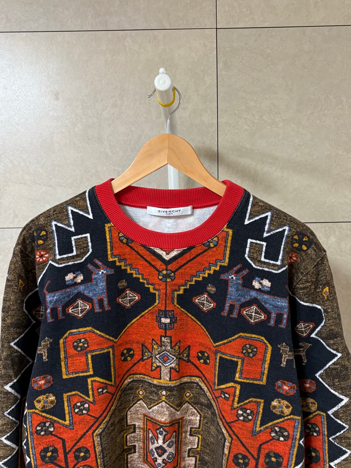 지방시 15fw 페르시안 맨투맨 상품이미지2