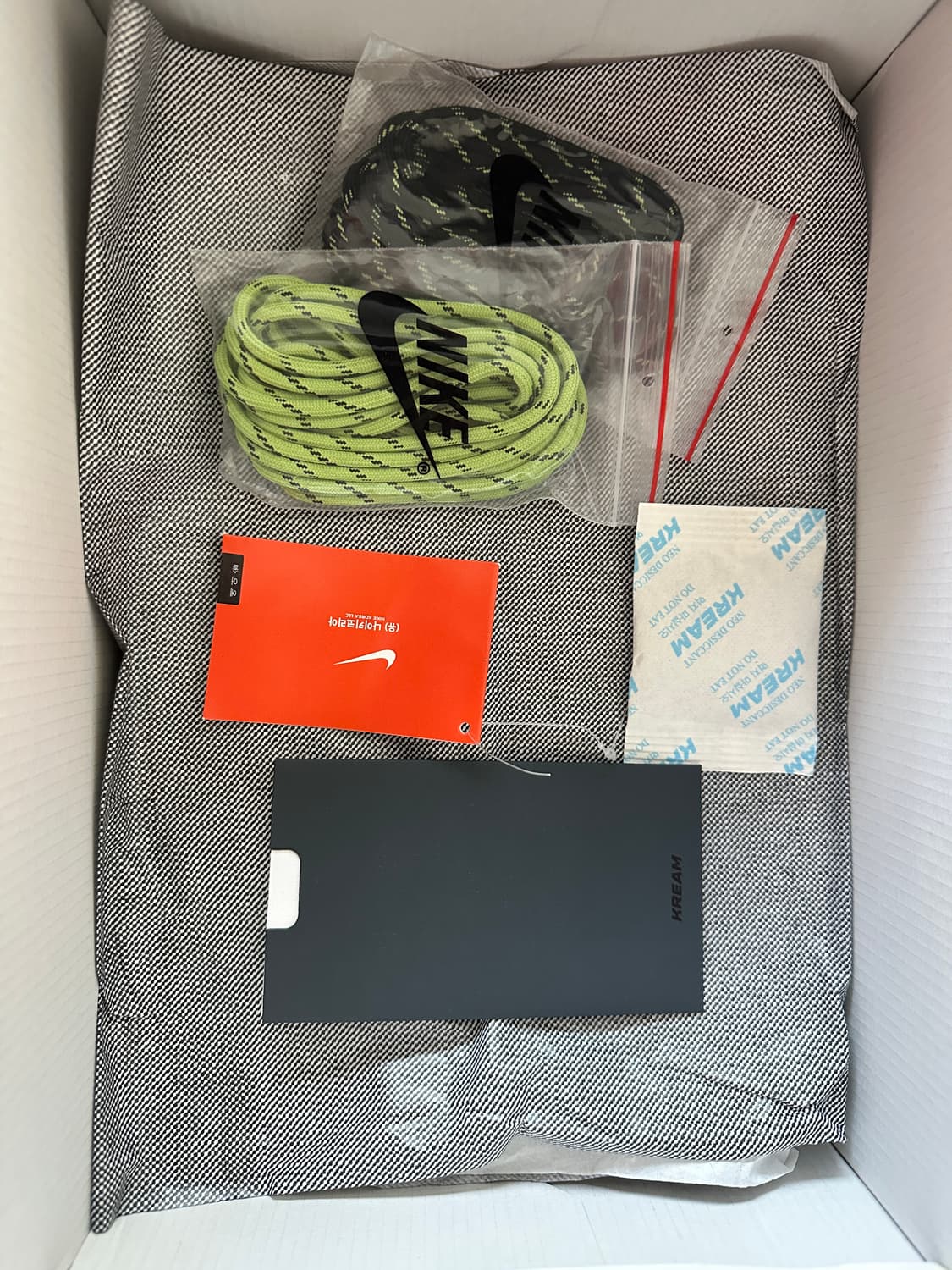 나이키 x 스투시 에어 페니 2 비비드 그린 앤 블랙 상품이미지2