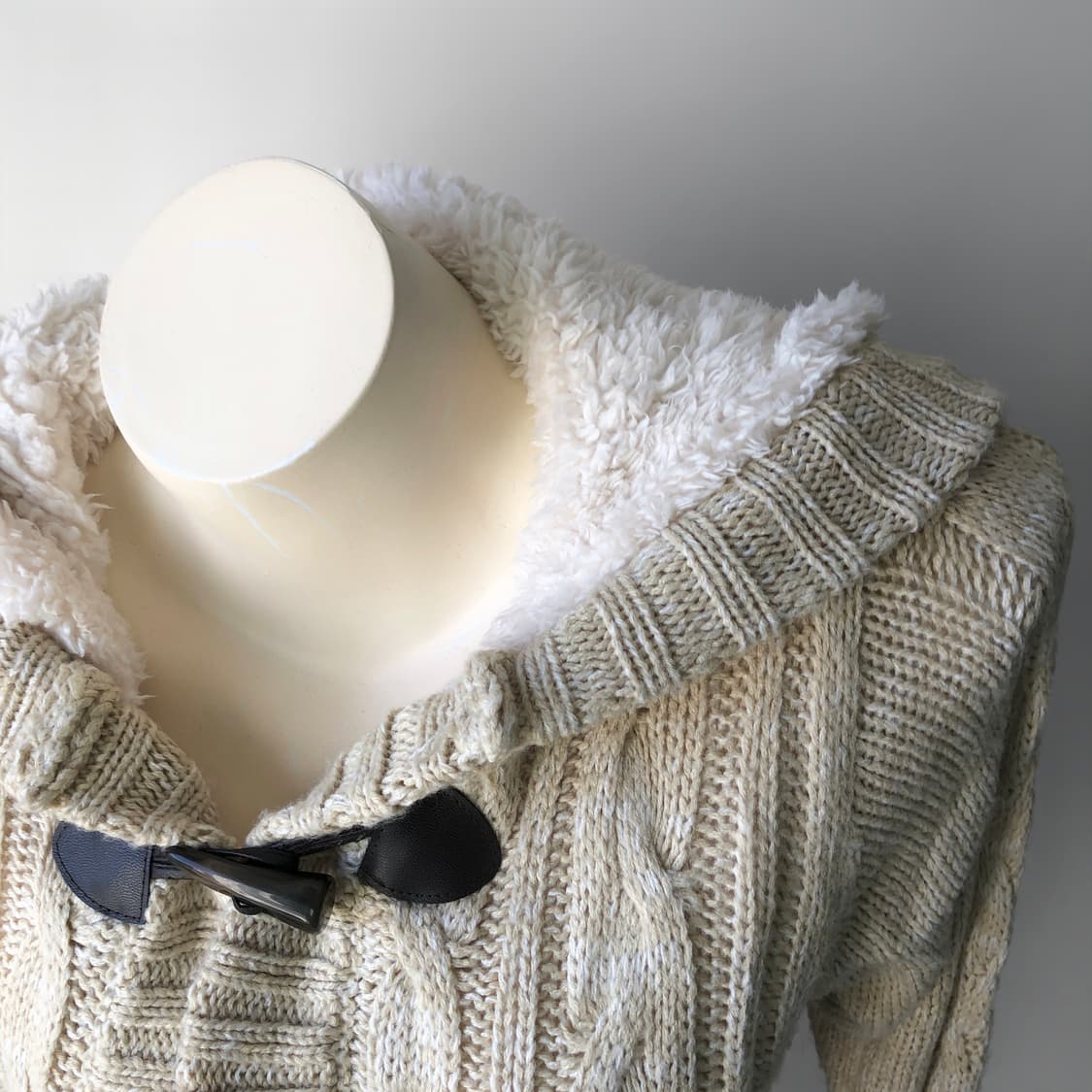 베이지 퍼 후드 더플 롱 가디건 상품이미지2