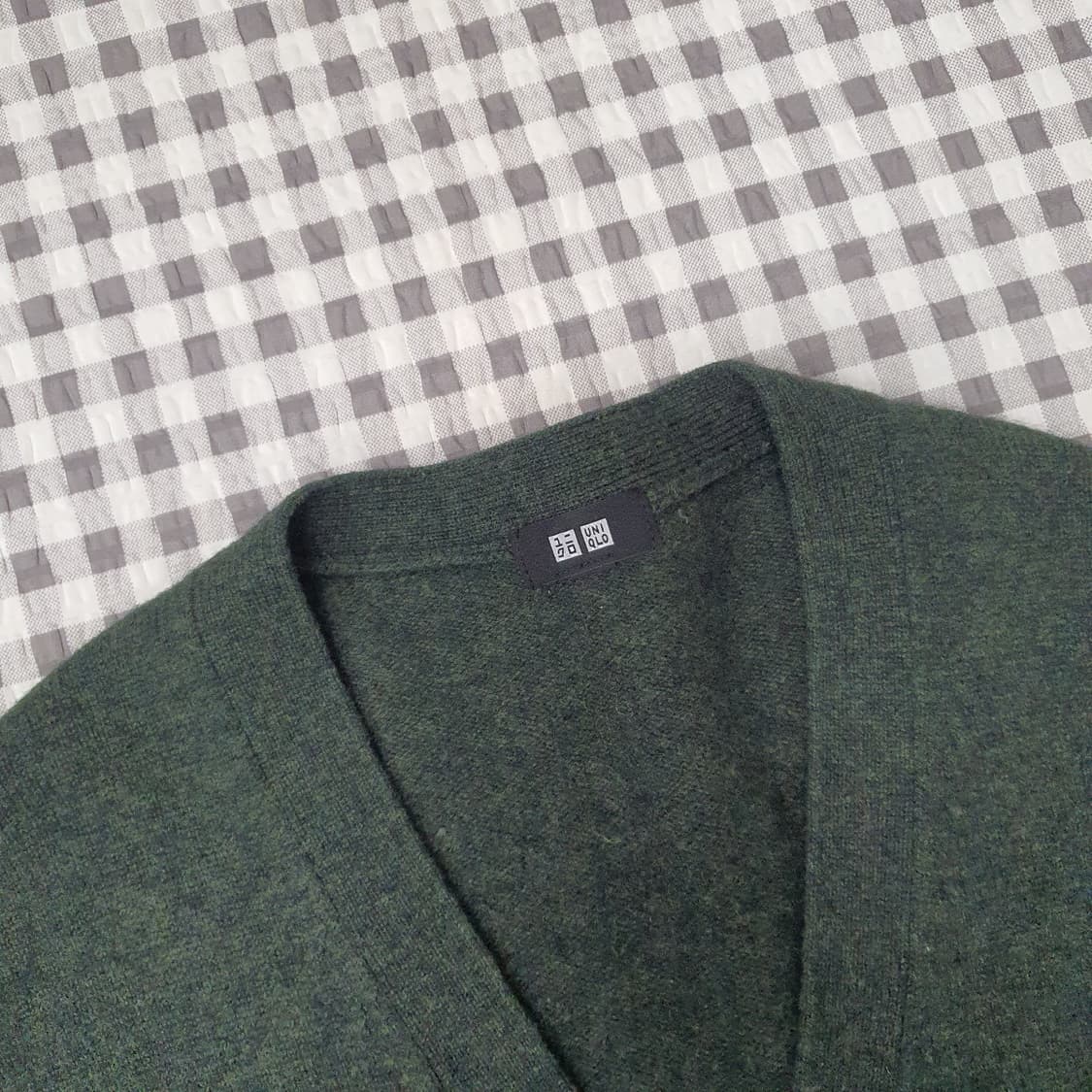 유니클로 울100 브이넥 가디건 남자95 상품이미지2