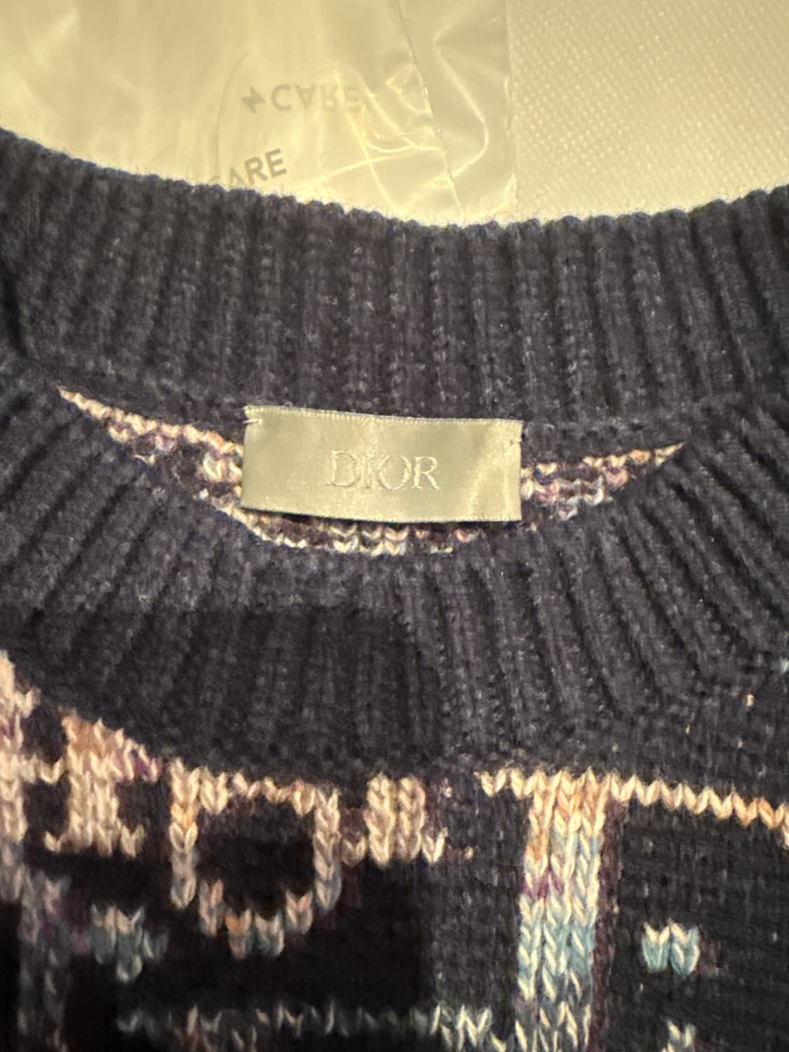 번개케어정품인증/한정판 디올 오블리크 자카드 멀티컬러 네이비 울 스웨터  상품이미지4