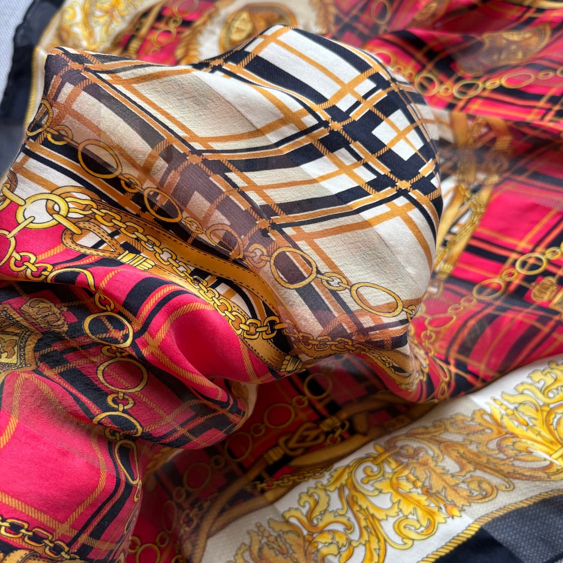 발렌시아가(BALENCIAGA) 파리스 빈티지 실크 스카프 상품이미지10