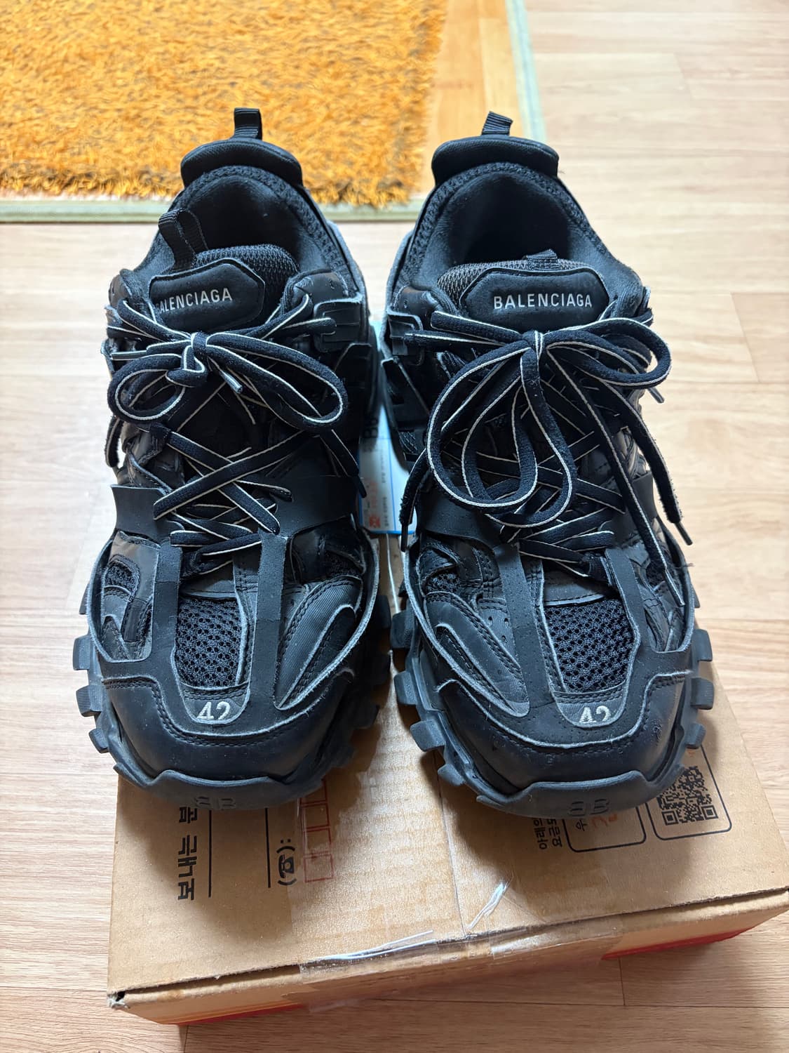 (정품,단품 42)발렌시아가 트랙슈즈 스니커즈 신발 블랙 상품이미지2