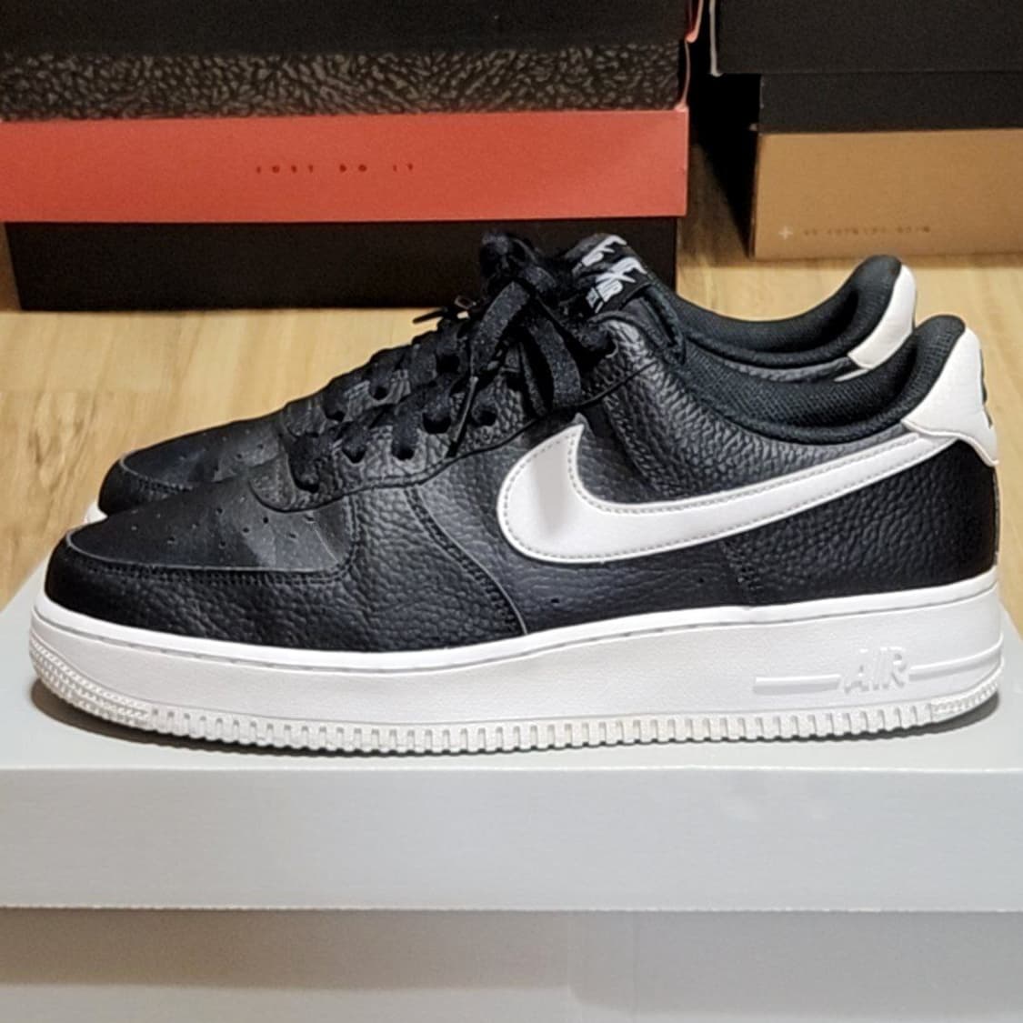 나이키 275 에어포스 블랙화이트 상품이미지1