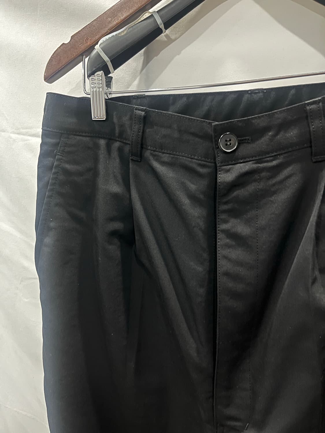 꼼데가르송 옴므 원턱 배기 팬츠 블랙 M 상품이미지2