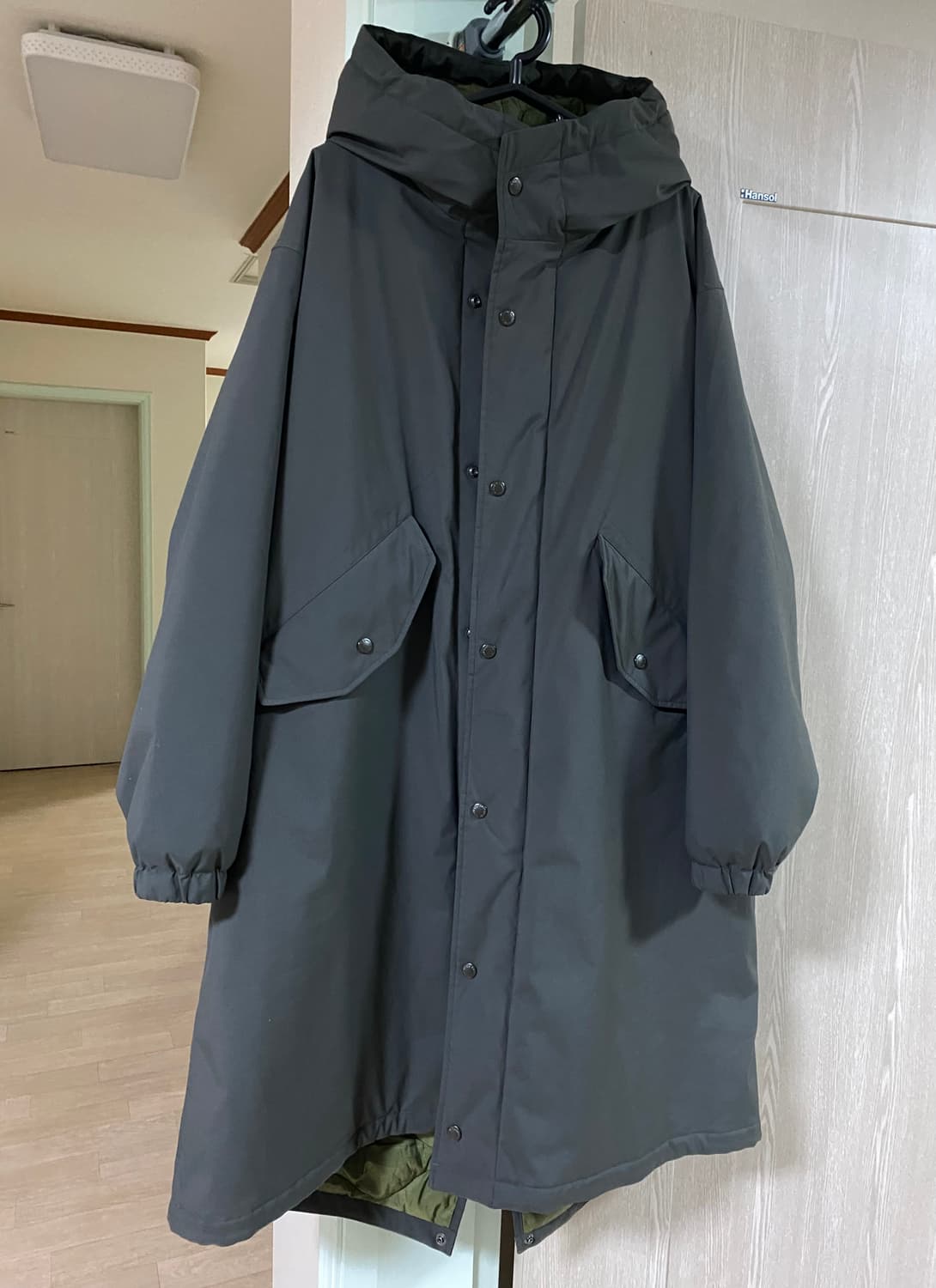 (L) 유니클로 엔지니어드 가먼츠 후드 코트 상품이미지1