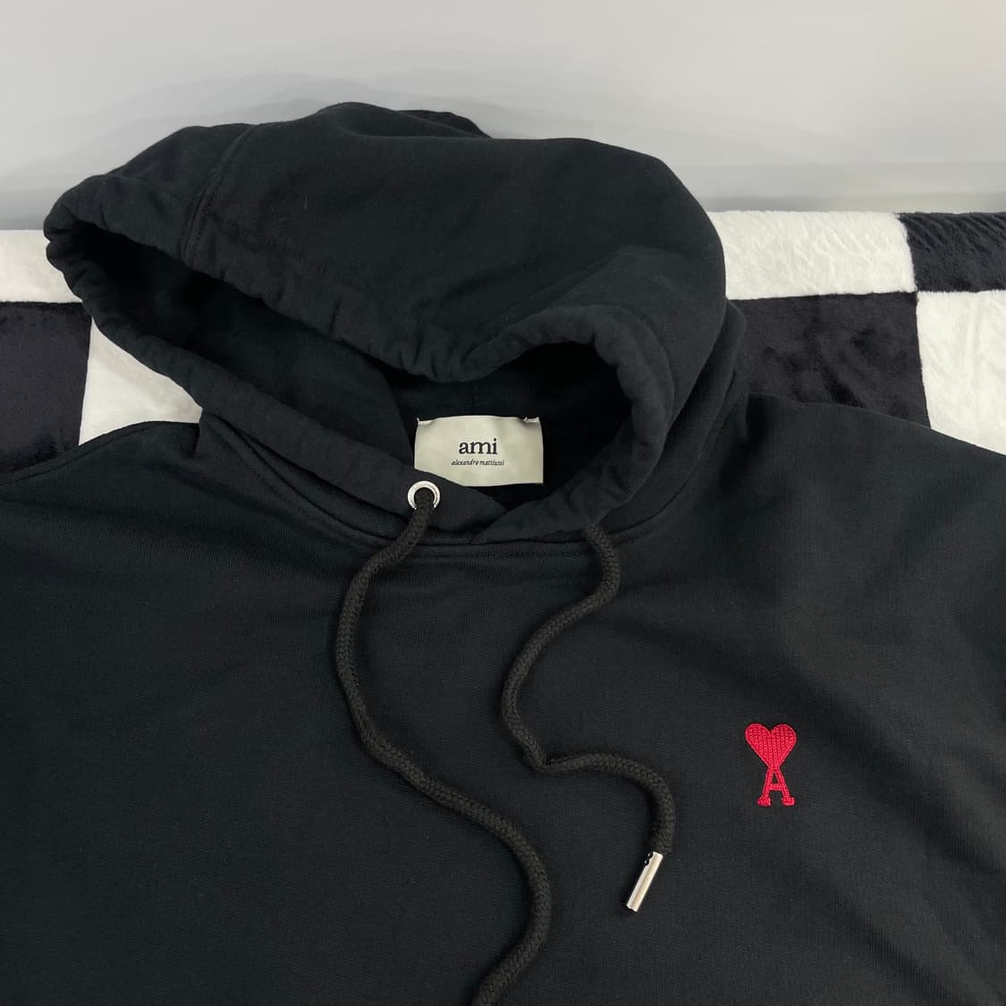 정품) AMI 아미 스몰 하트 로고 플리스 후드 블랙 (M) 상품이미지3