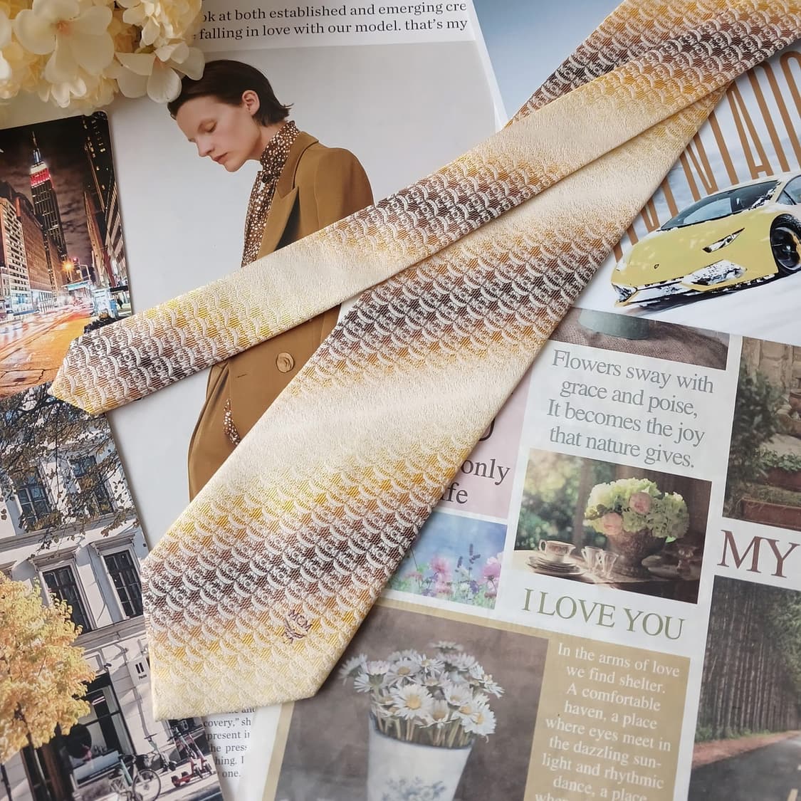 MCM 실크 옐로우 모노그램 넥타이 9.2cm A등급 A19259
 상품이미지4