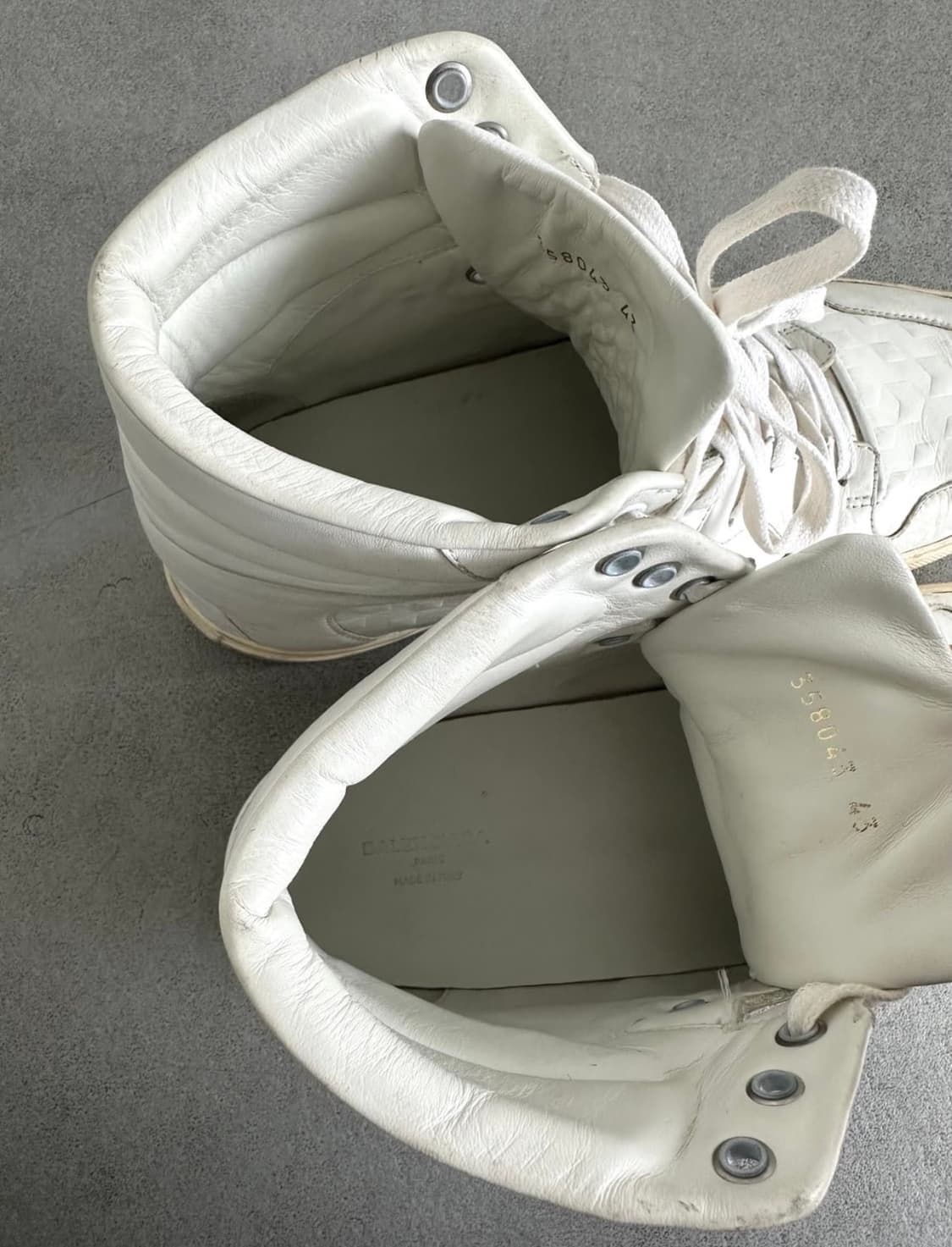 발렌시아가 모노크롬 화이트 레더 하이탑 280 상품이미지5