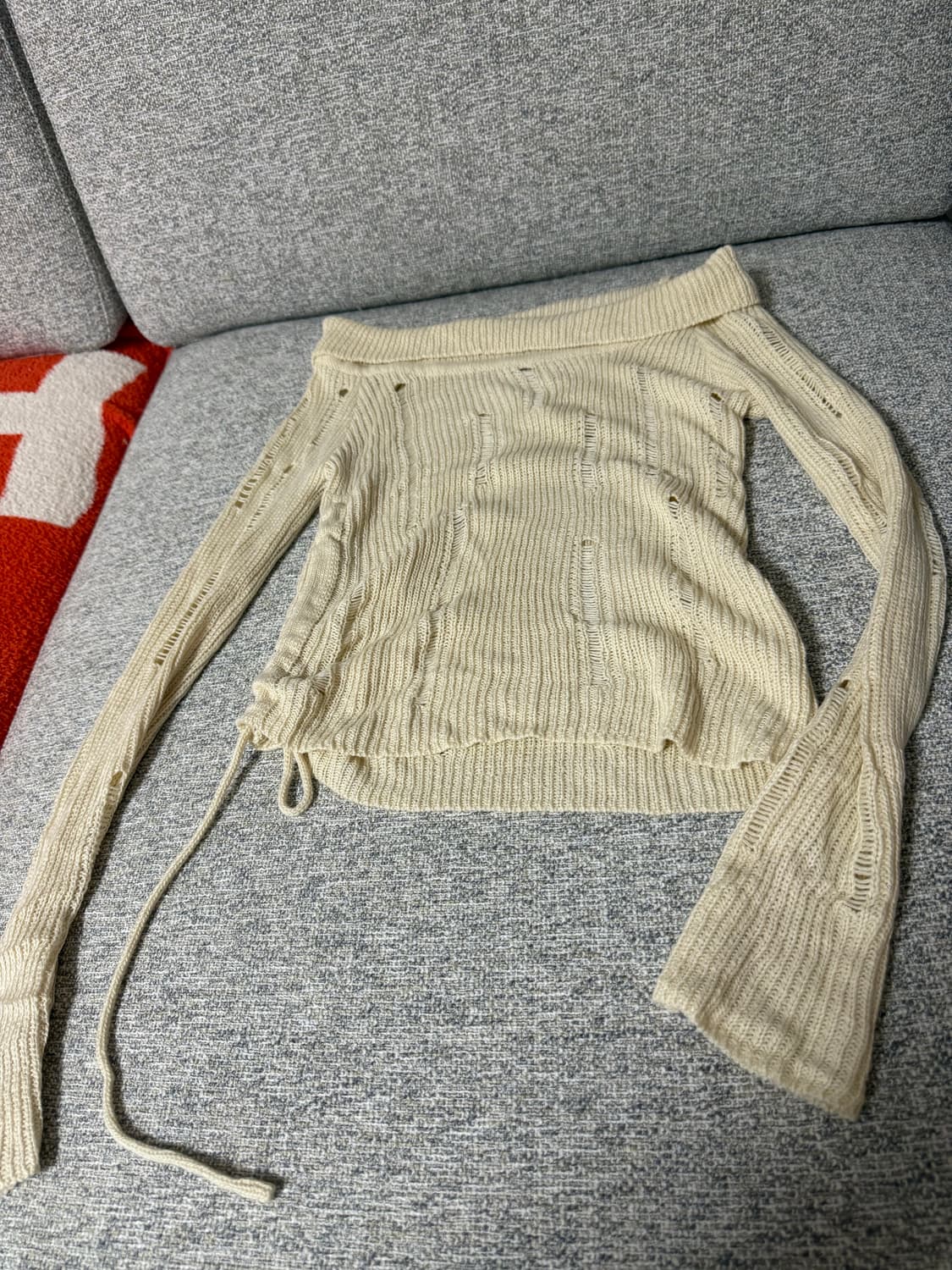 오프숄더 니트 상품이미지1