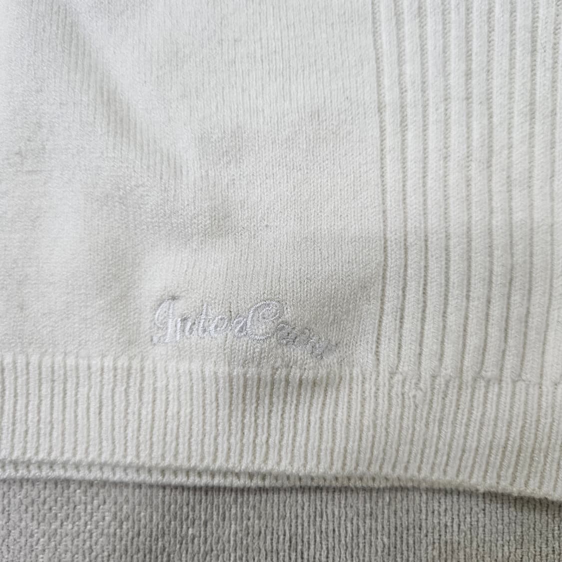 90 인터크루 여성 화이트 터틀넥 니트 0402Y 상품이미지3