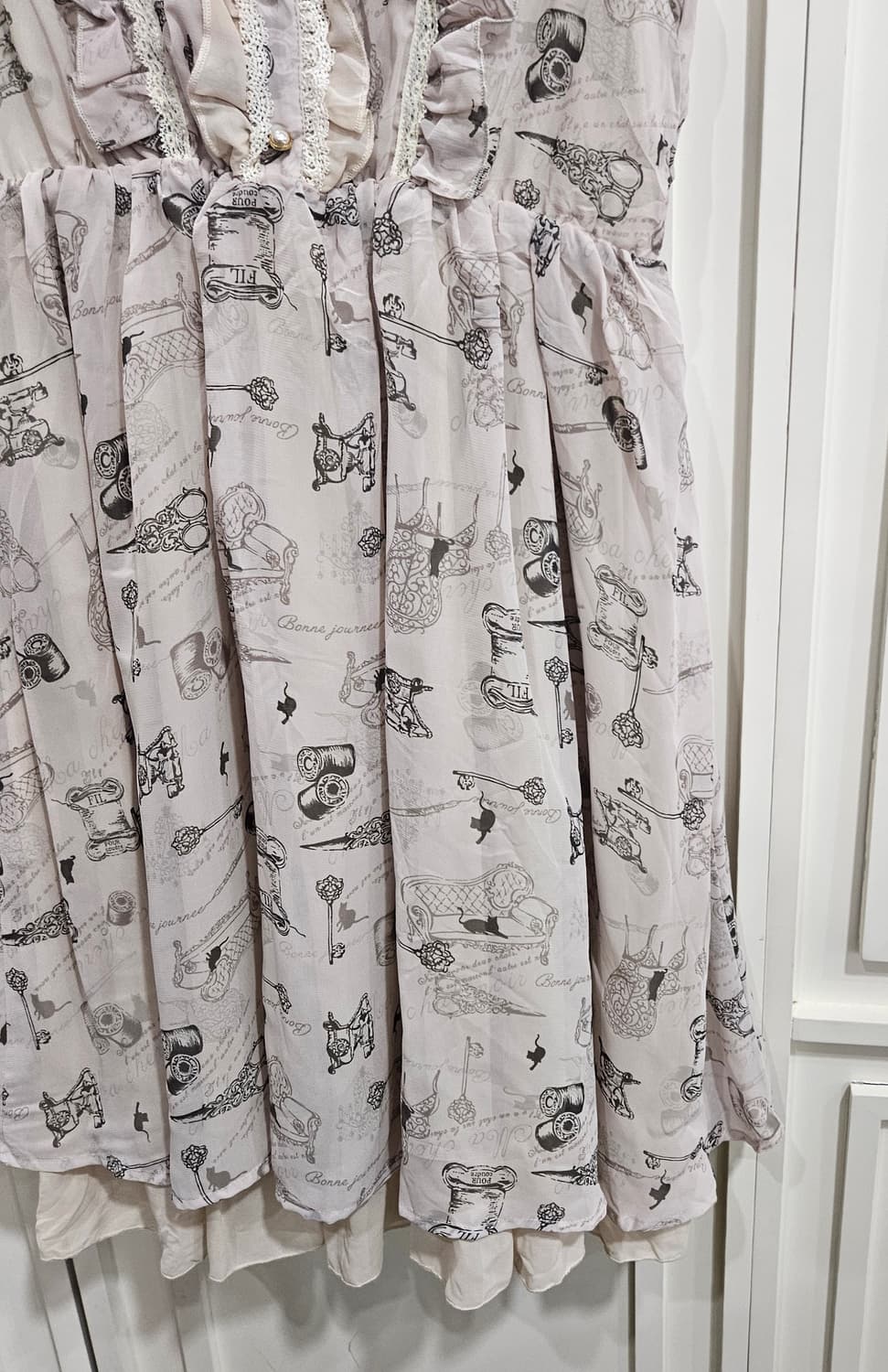 엑시즈팜(axes femme) 빈티지 소잉 프린트 원피스 상품이미지3