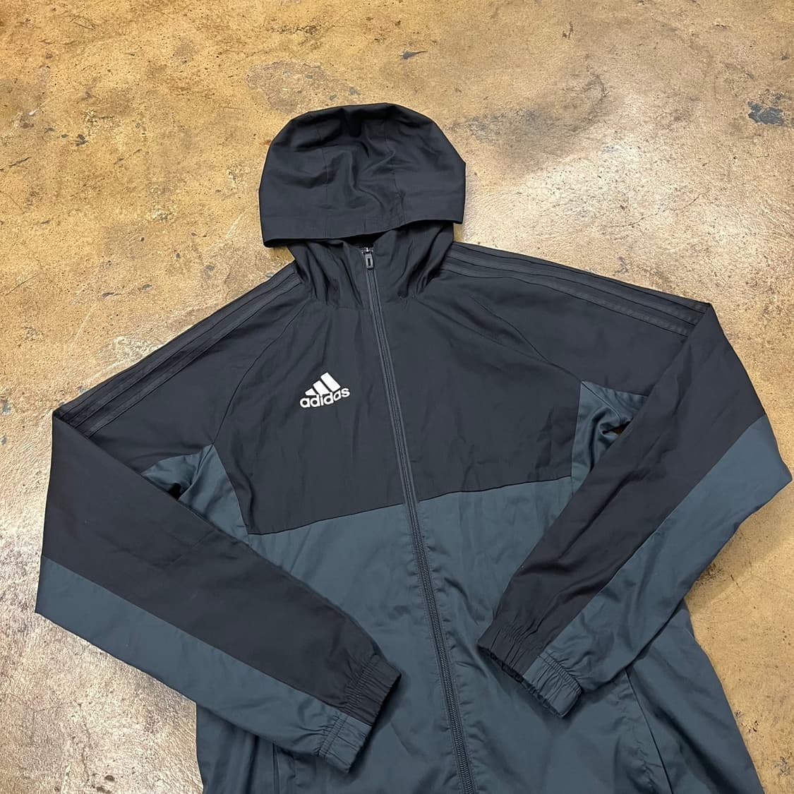[정품/95] 아디다스 후드 바람막이 블랙 그레이 b8 상품이미지1