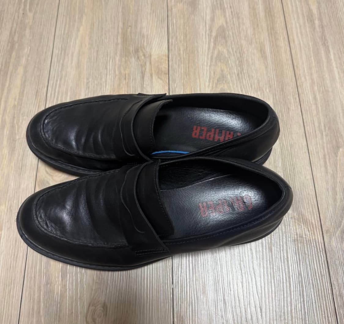 44) 캠퍼 뉴먼 로퍼 블랙 280 상품이미지4