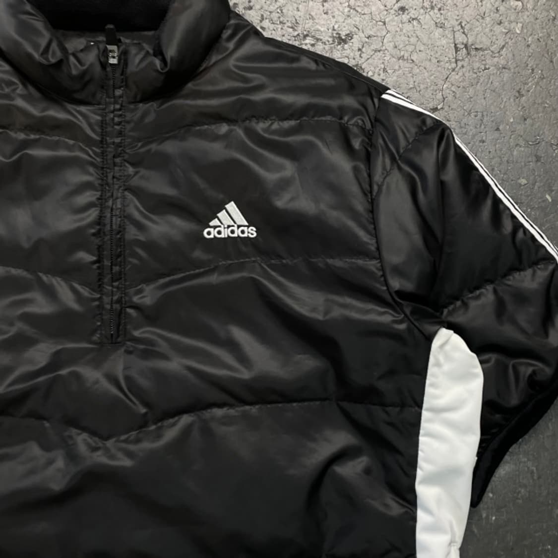 100 아디다스 골프 반팔 구스다운 패딩 상품이미지2