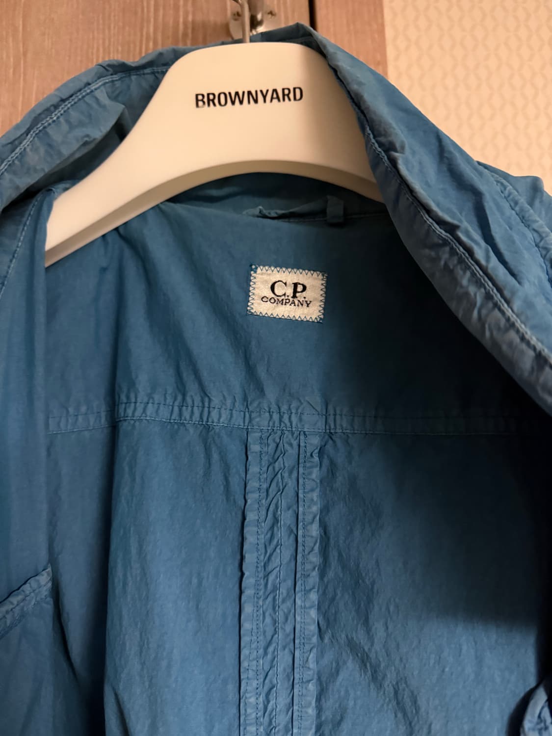 Cp 컴퍼니 고글 바람막이 블루 105 사이즈 팝니다 상품이미지4