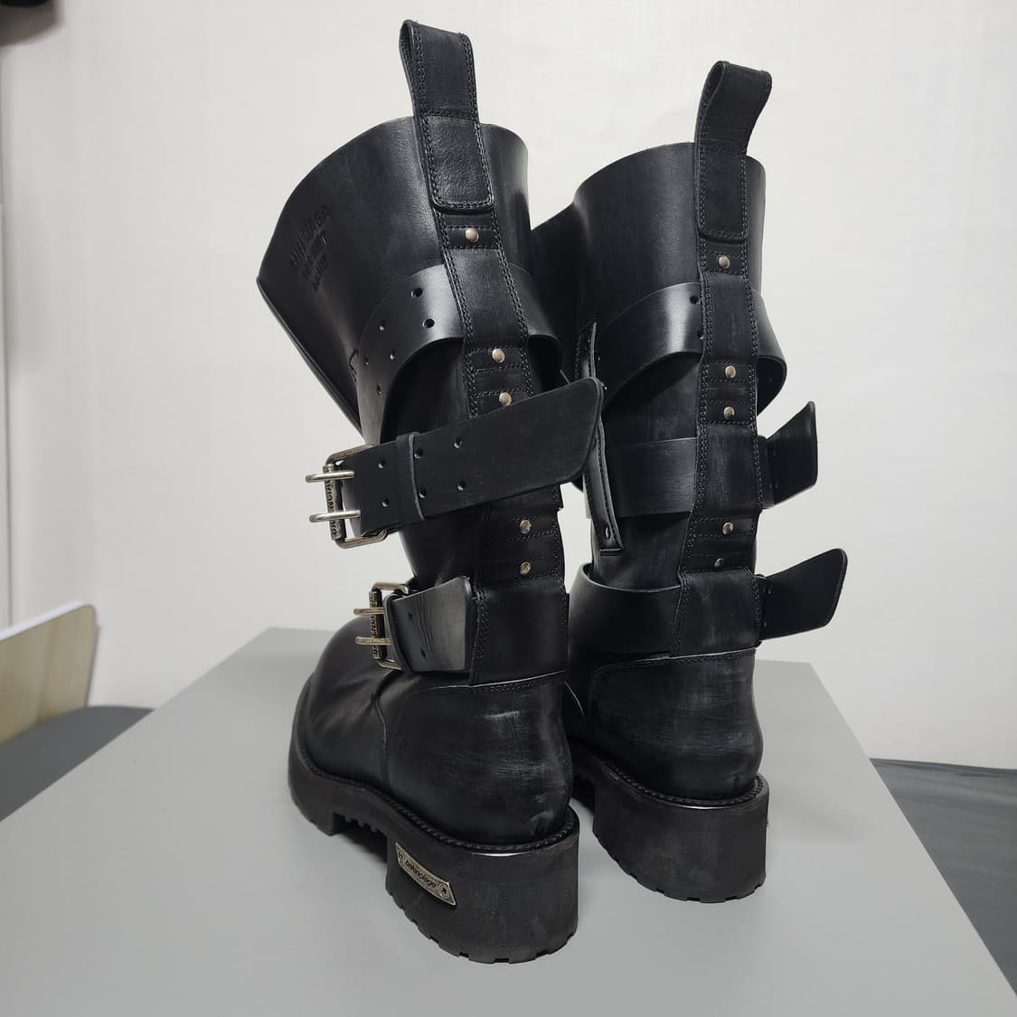 발렌시아가 베놈 하이부츠 판매합니다 상품이미지2