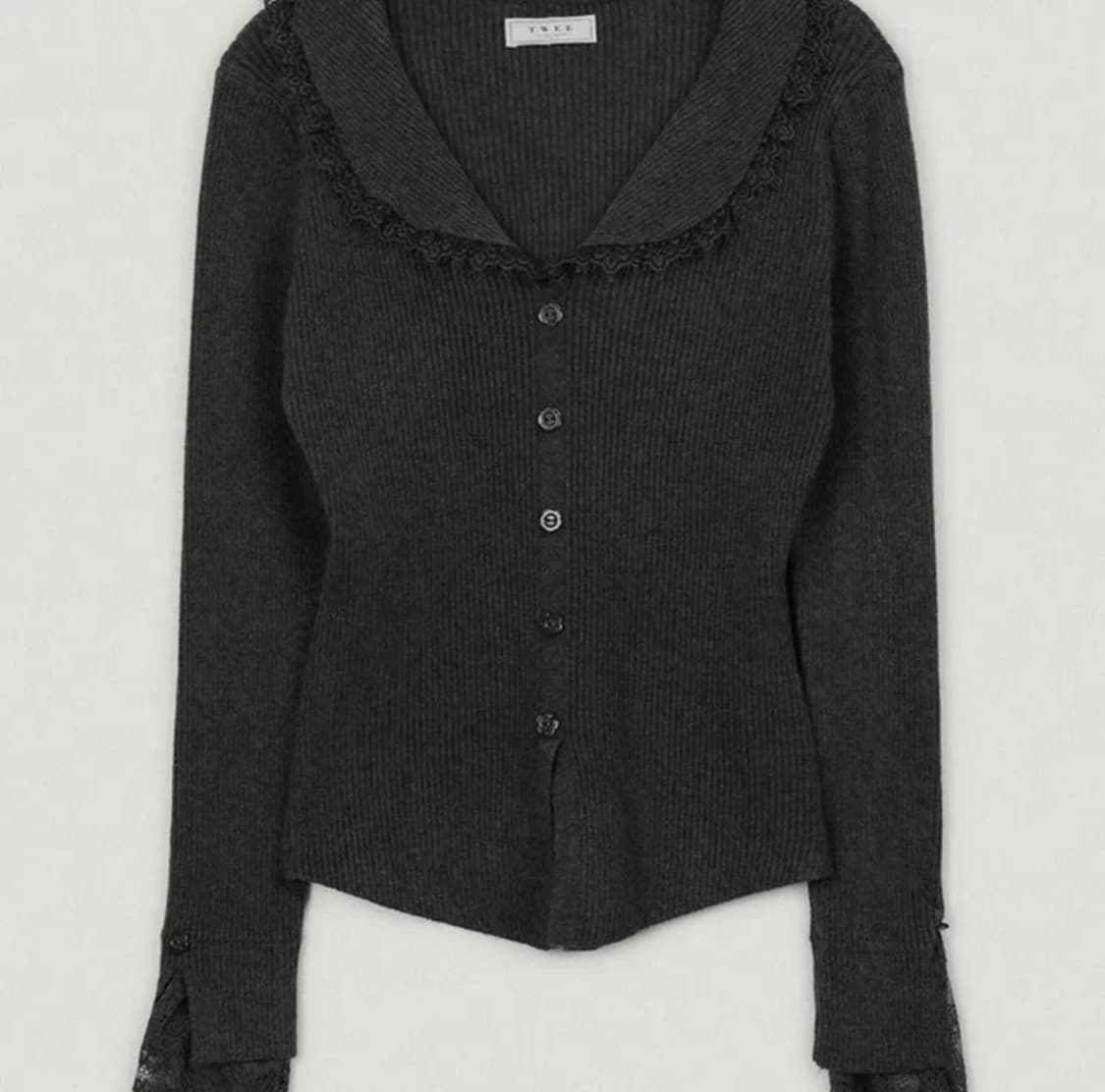 새상품 트위 베론 카라 레이스 플라워 버튼 긴팔 니트 상품이미지1