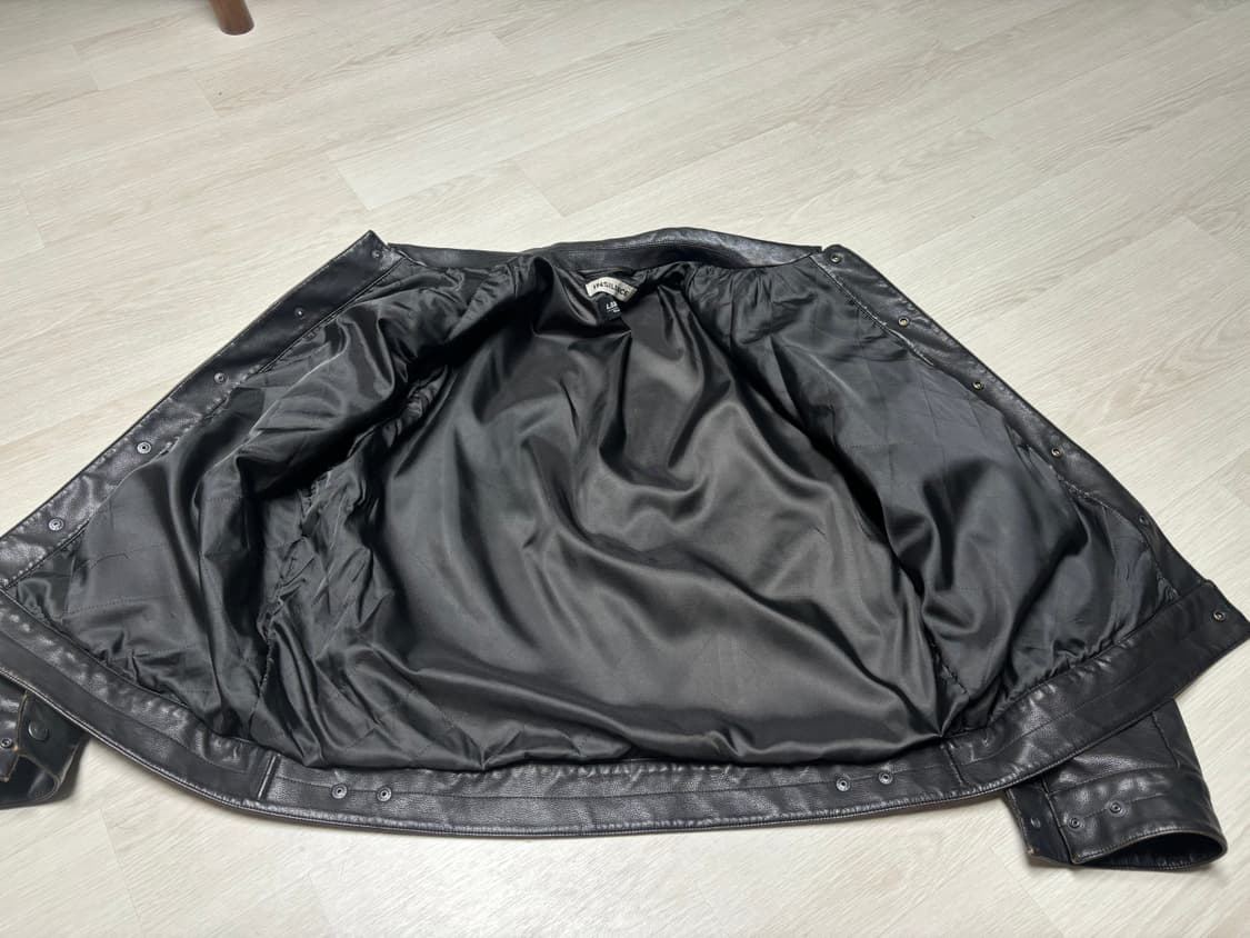 인사일런스 레더트러커 미착용제품 상품이미지2