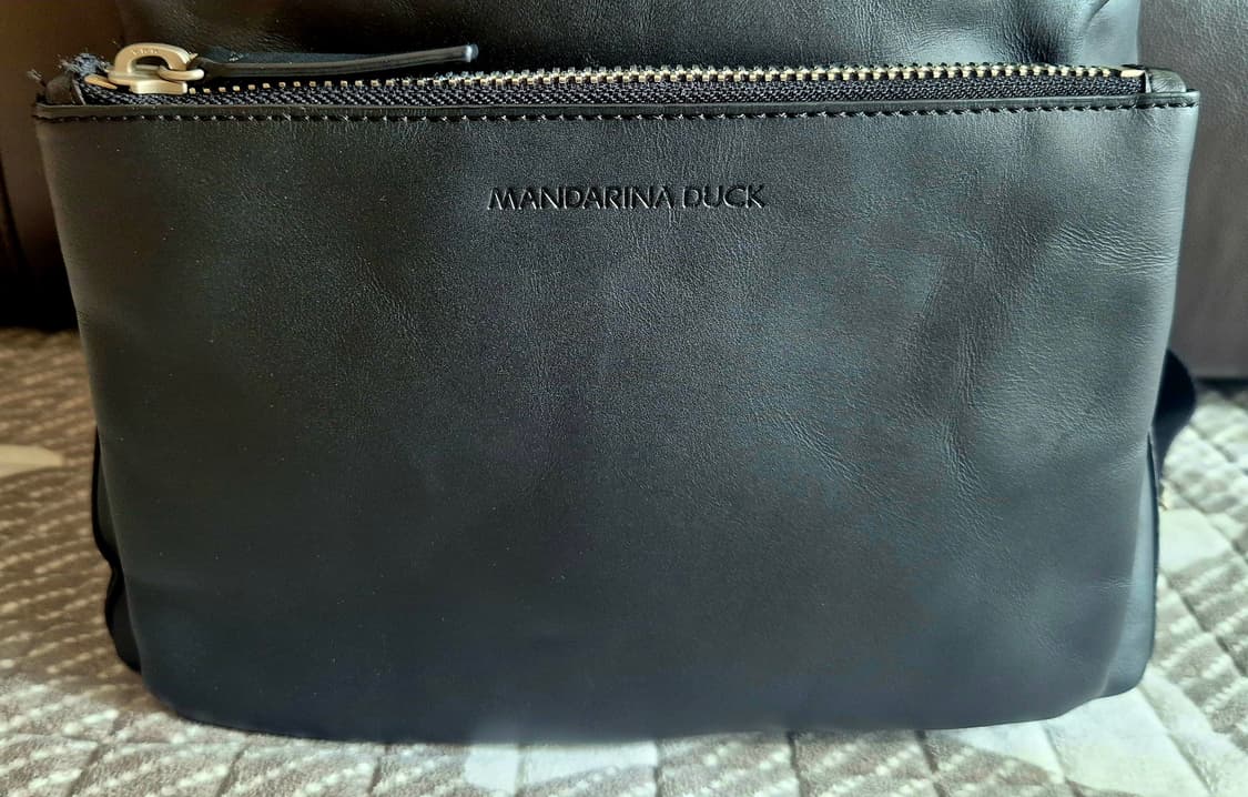 만다리나덕 소가죽 백팩 상품이미지2