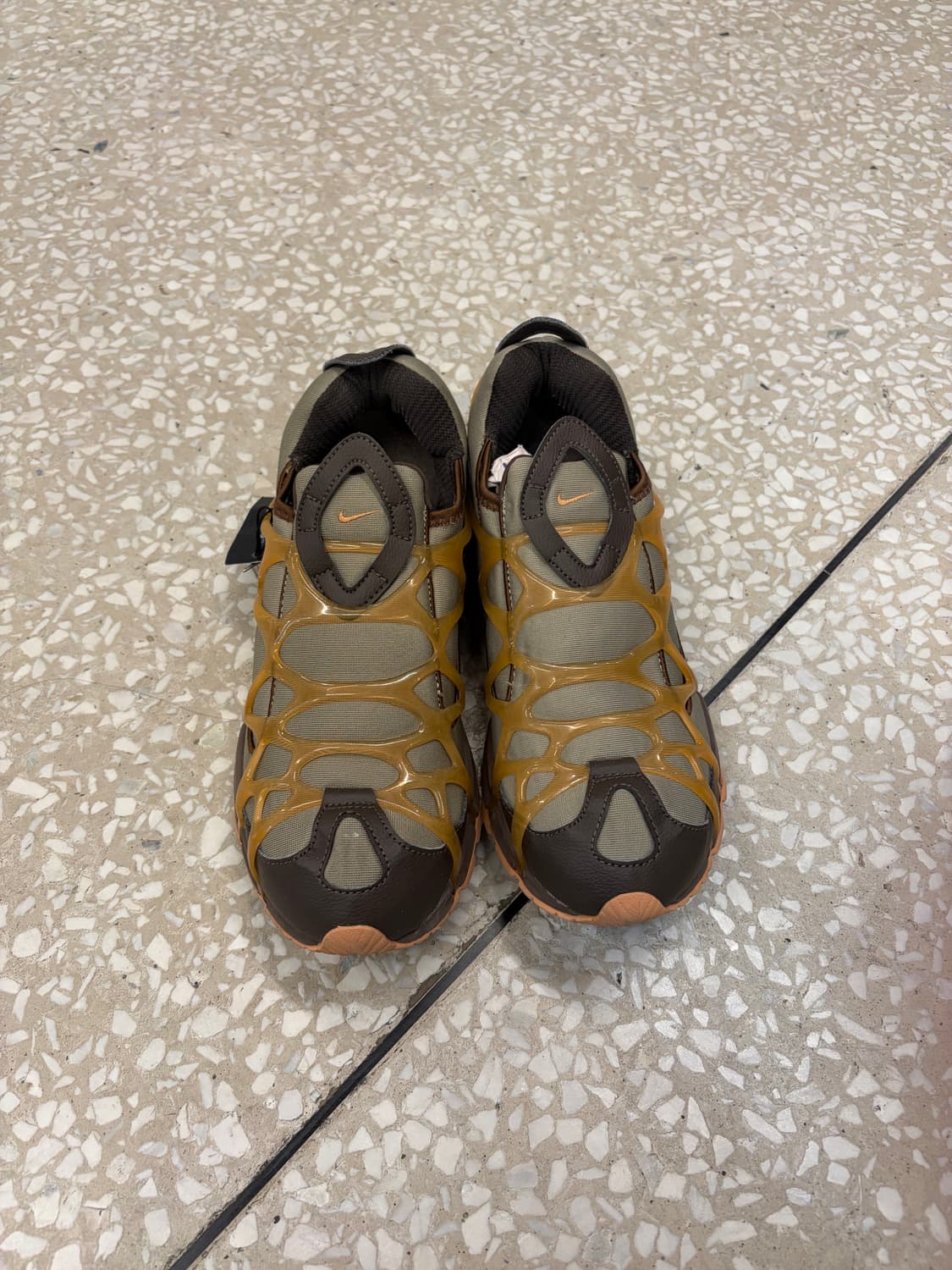 Nike Air Kukini Brown Cage Sneakers 상품이미지2