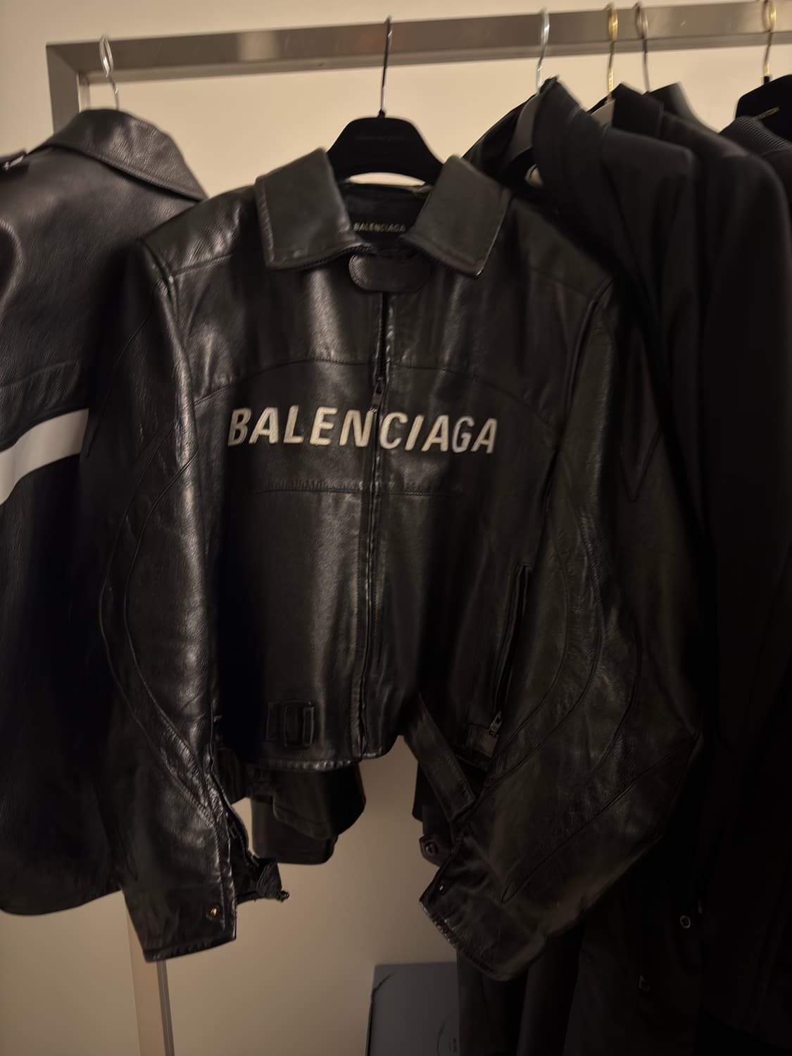 발렌시아가 19FW 바이커 레더자켓 46 사이즈 상품이미지2
