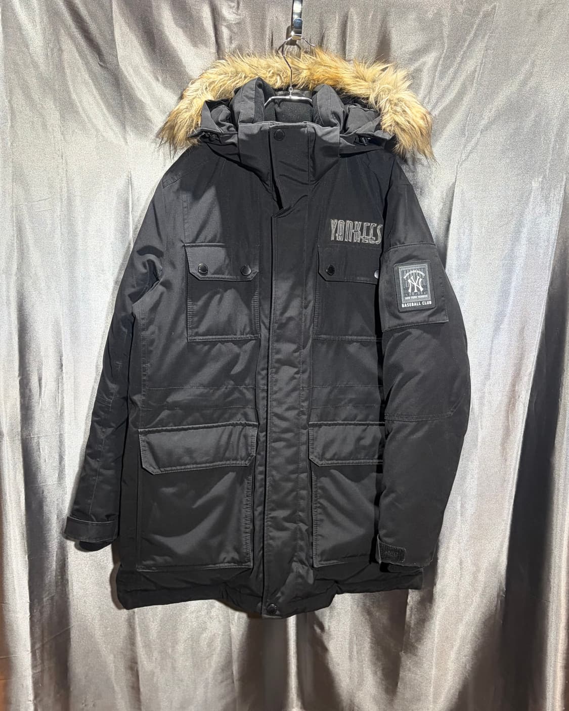 L MLB 엠엘비 뉴욕양키스 5포켓 라쿤 미들패딩 상품이미지2