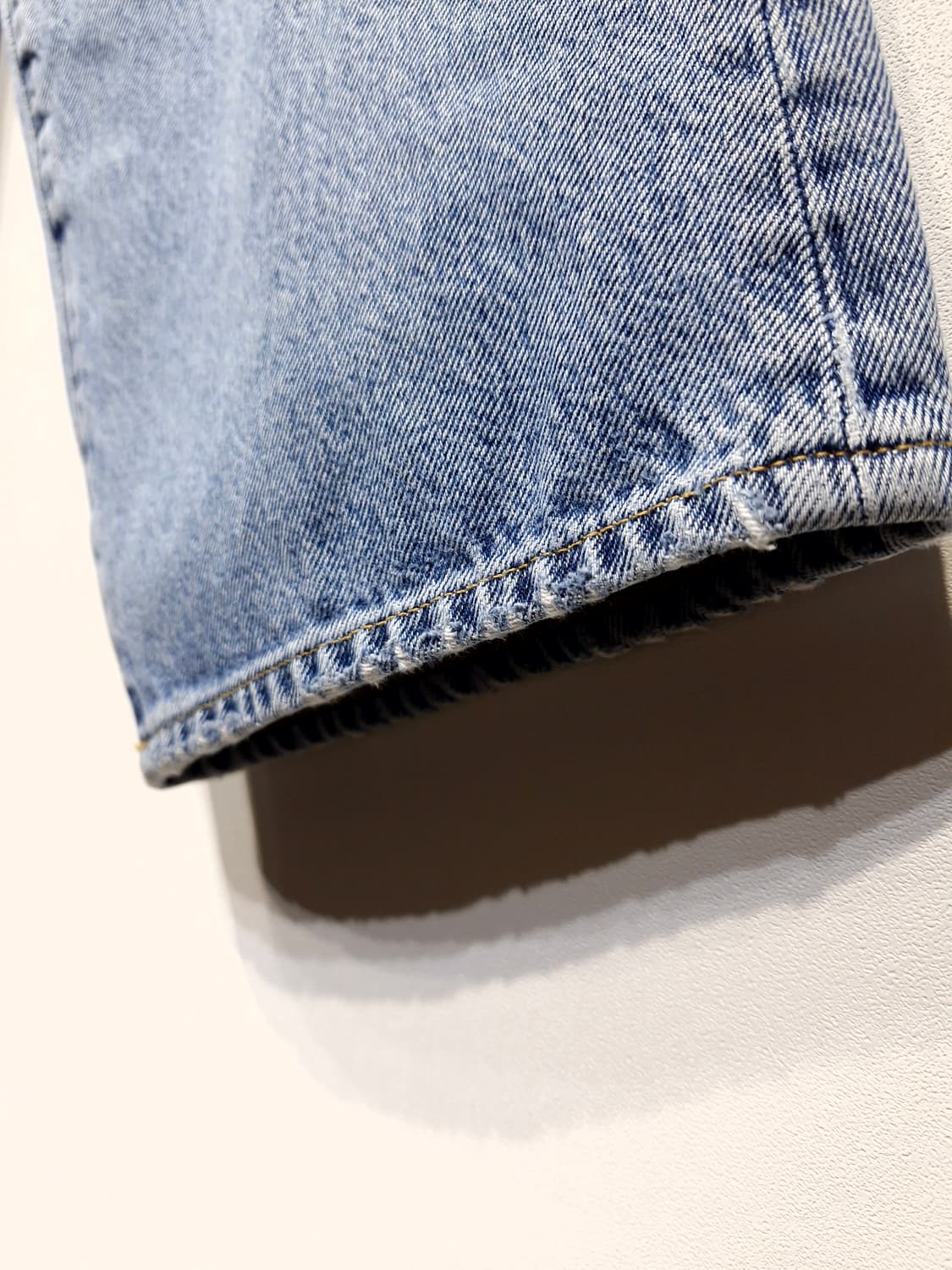 토템 TOTEME 플레어 데님_25 상품이미지5