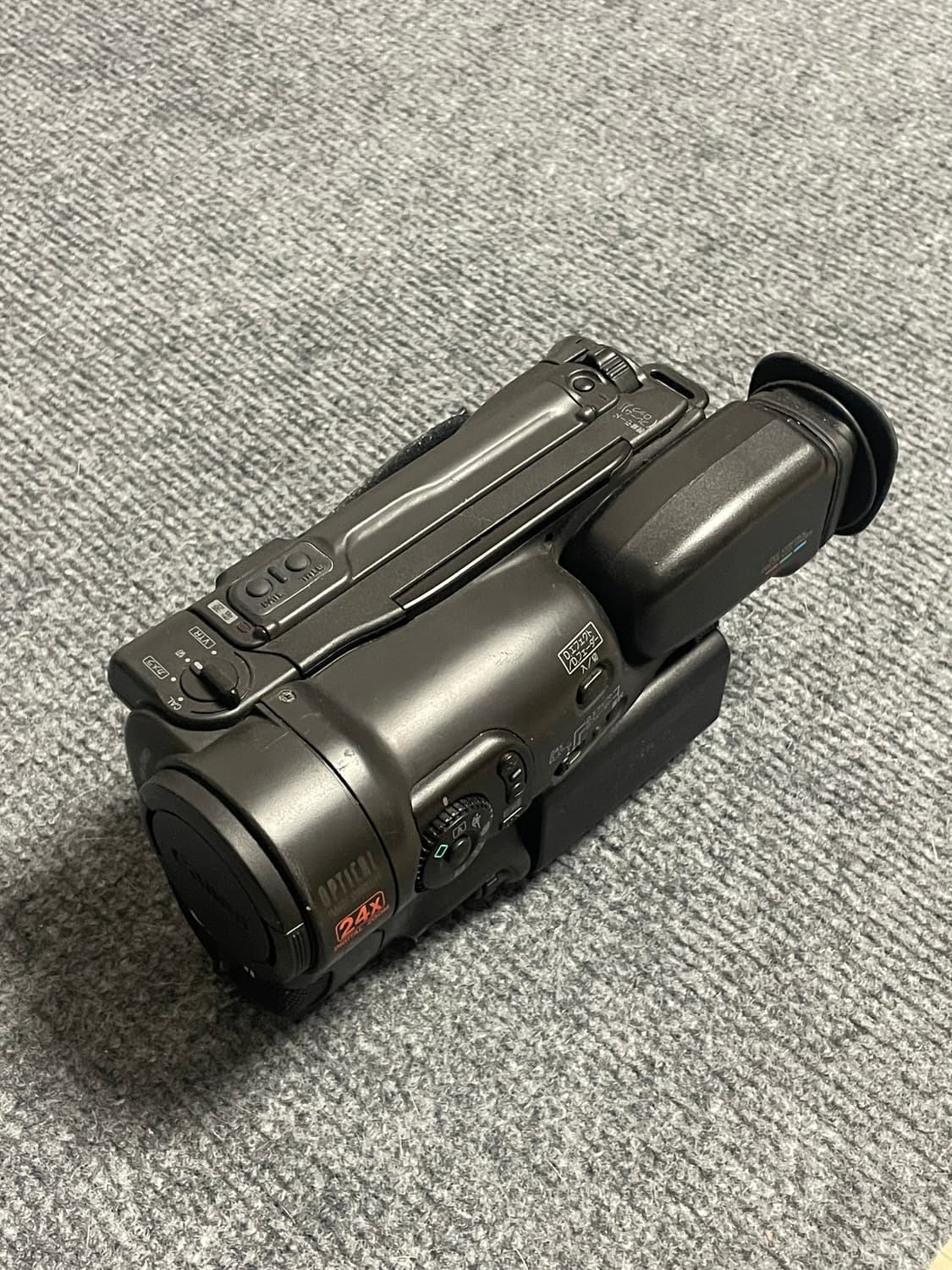 캐논 무비보이 UC-E1 Hi-8mm 캠코더 상품이미지3