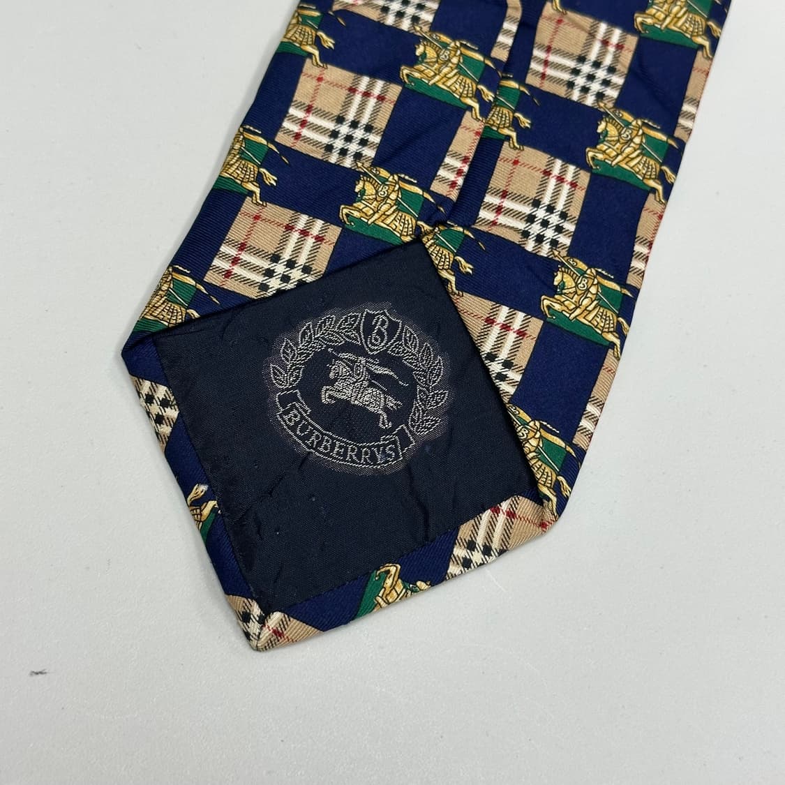 버버리 클래식 로고 체크 넥타이 상품이미지5