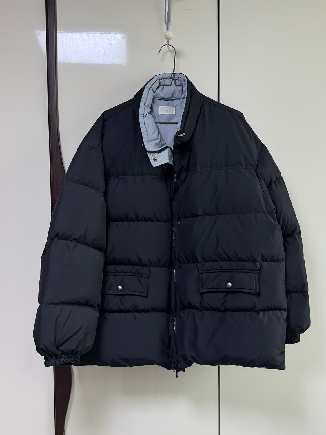 어그스트 캐주얼 푸퍼 패딩 블랙 상품이미지4