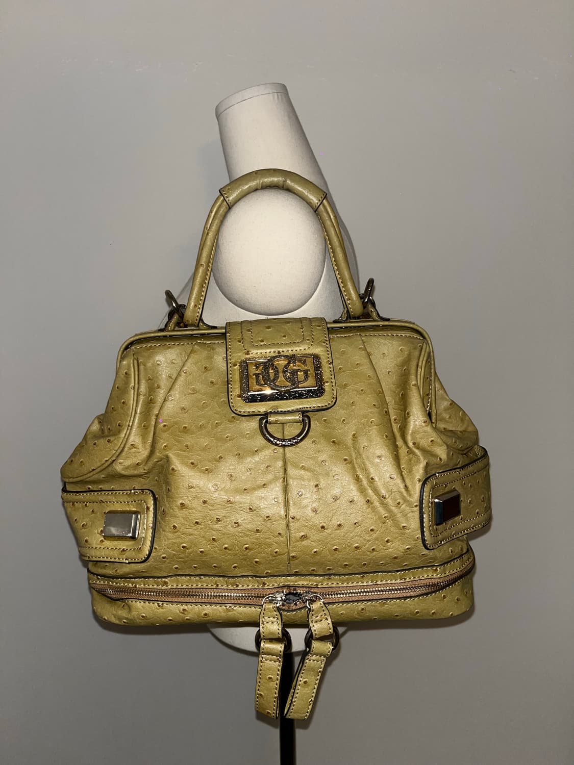 Guess yellow beige shoulder bag 상품이미지4