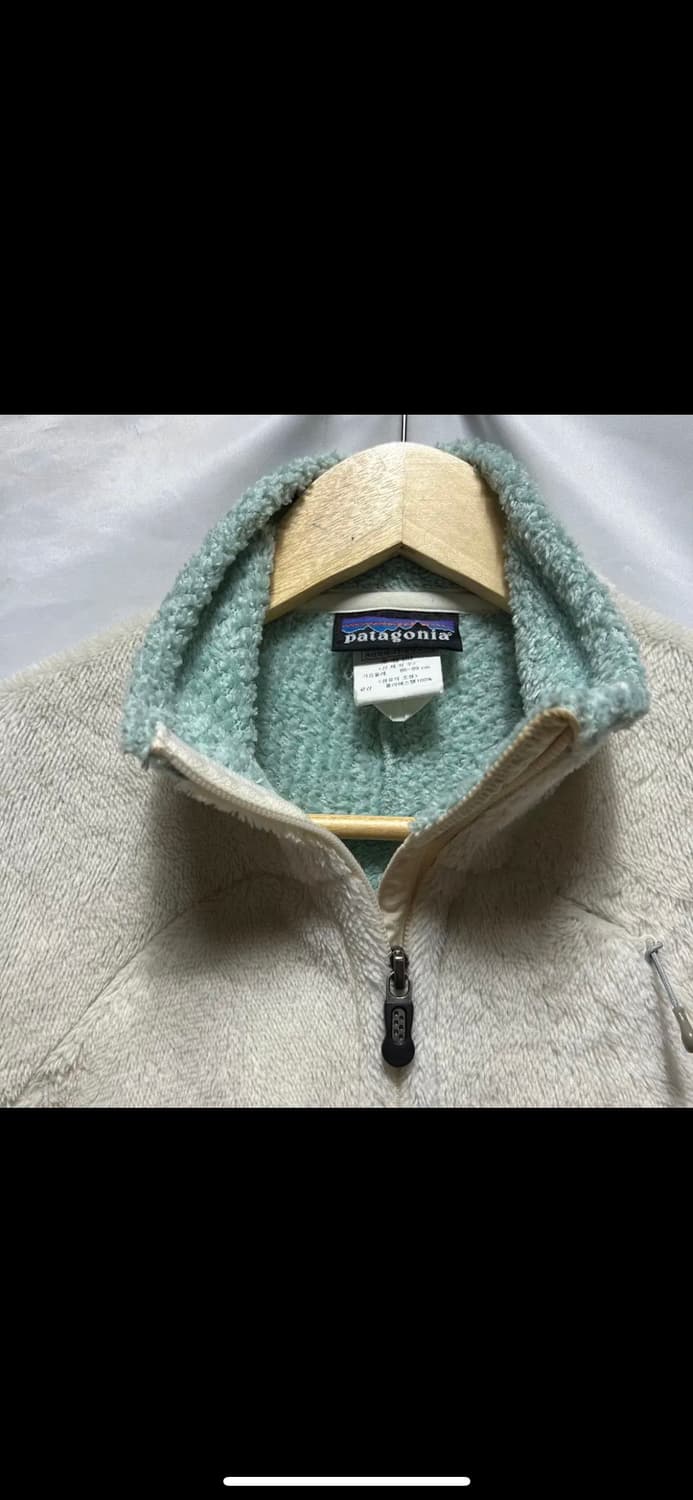 [정품/우먼스S] 파타고니아 여성용 화이트 후리스 상품이미지3