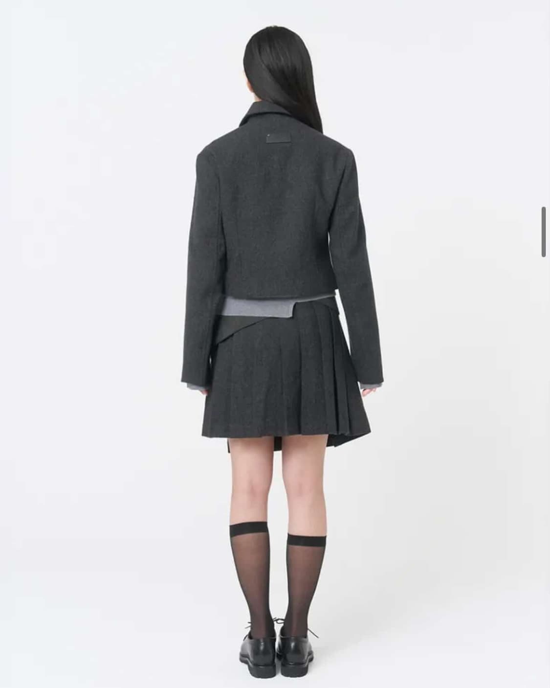 미세키서울 플리츠 미디 스커트 차콜 상품이미지3