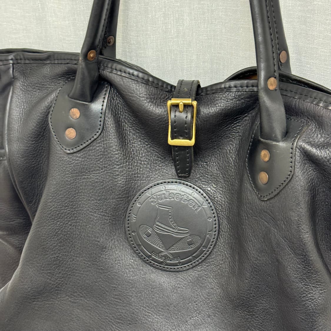 OS) 유케텐(Yuketen) 레더 토트백 - 올블랙 상품이미지3