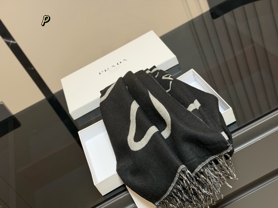 프라다 리나일론 개버딘 앤 울 스카프 상품이미지9