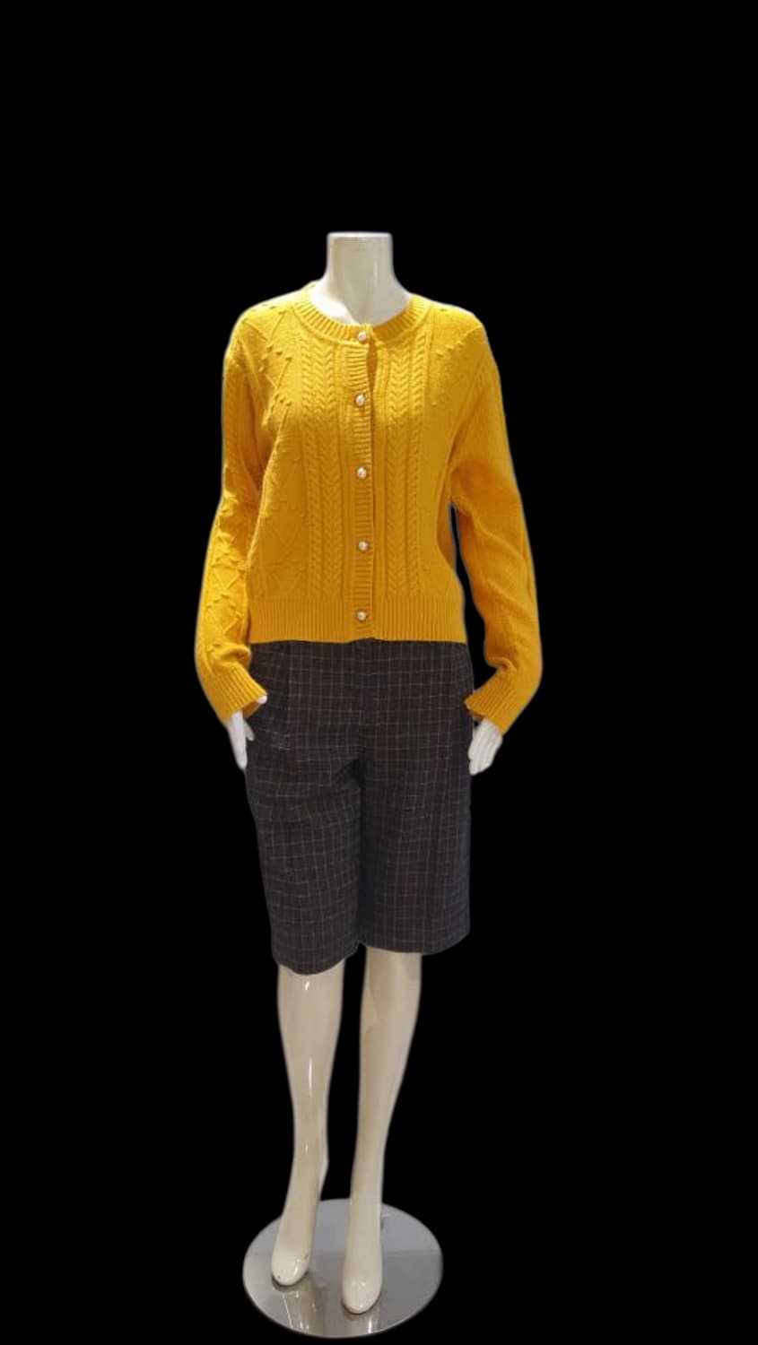 JJ지고트 울혼방 펀칭 케이블 진주버튼 여성가디건 55/상태좋음 상품이미지2