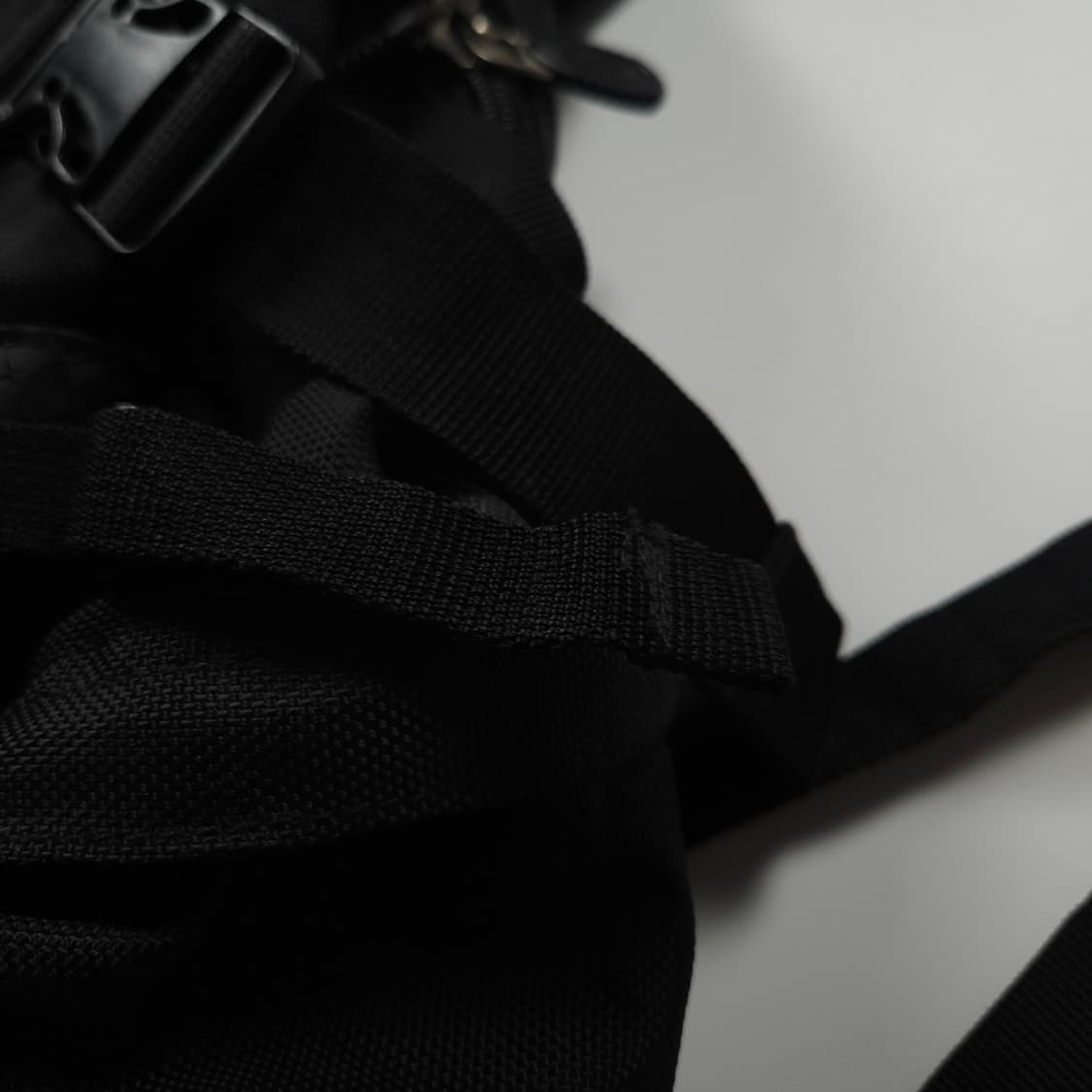 오클리 아이콘 3.0 테크니컬 백팩 블랙 (OS) 상품이미지5