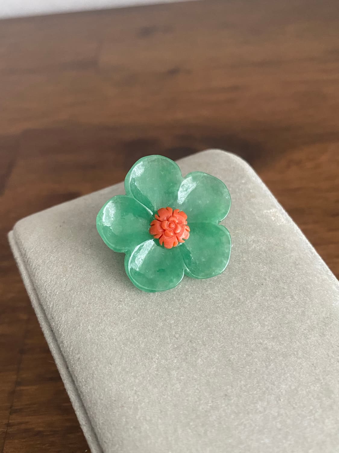 천연 비취 산호 브로치 상품이미지1