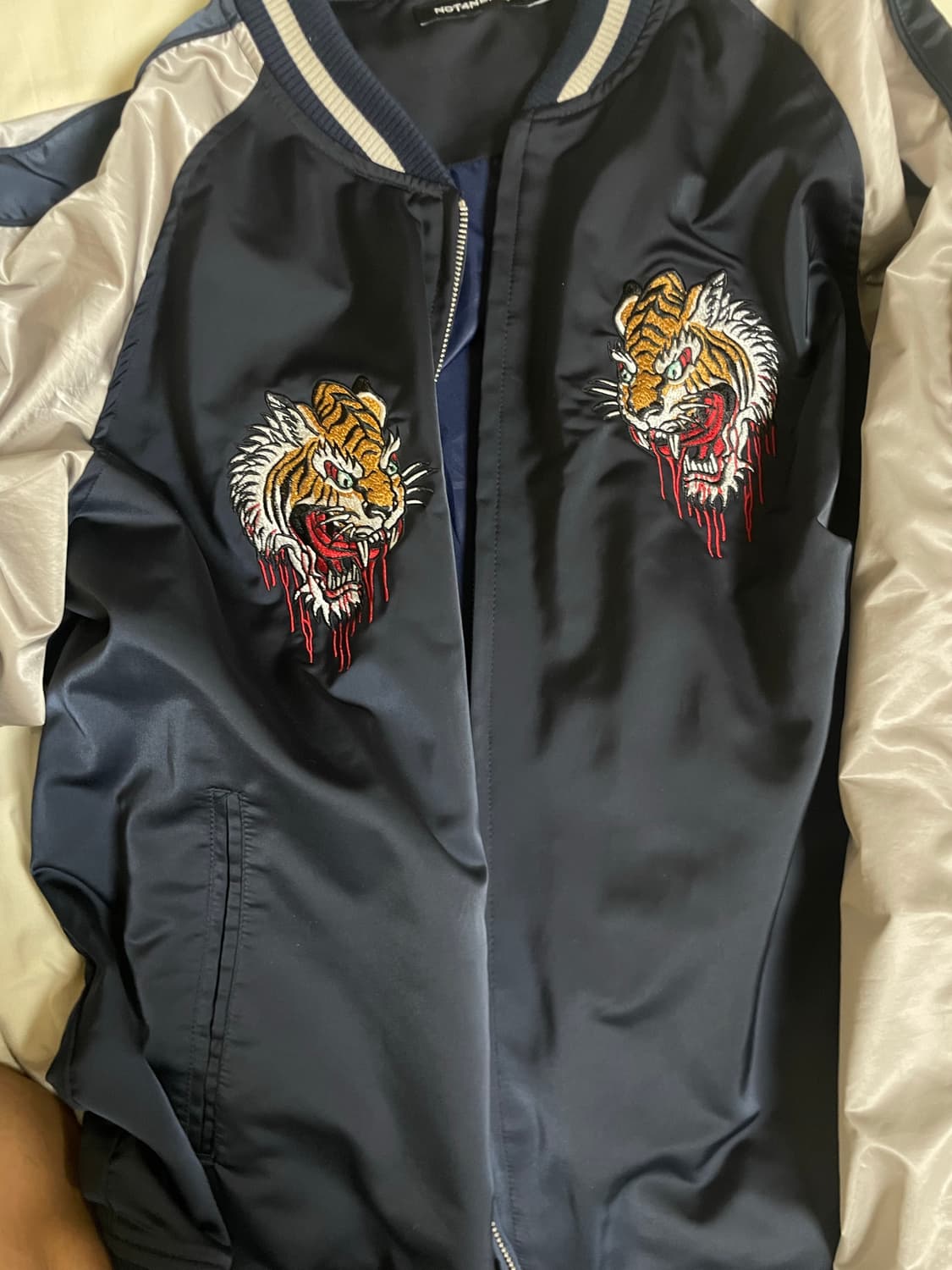 낫포너드 Tiger Satin Blouson Jacket 상태:새상품 상품이미지3