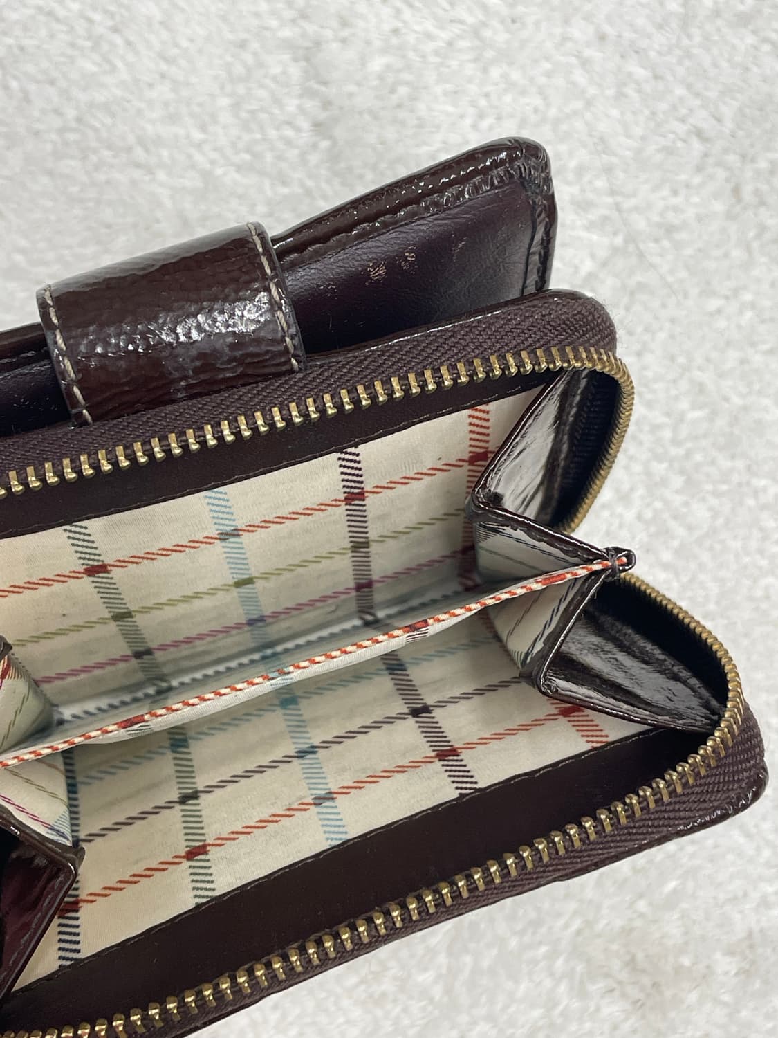 📍코치 시그니처 브라운 반지갑 상품이미지4