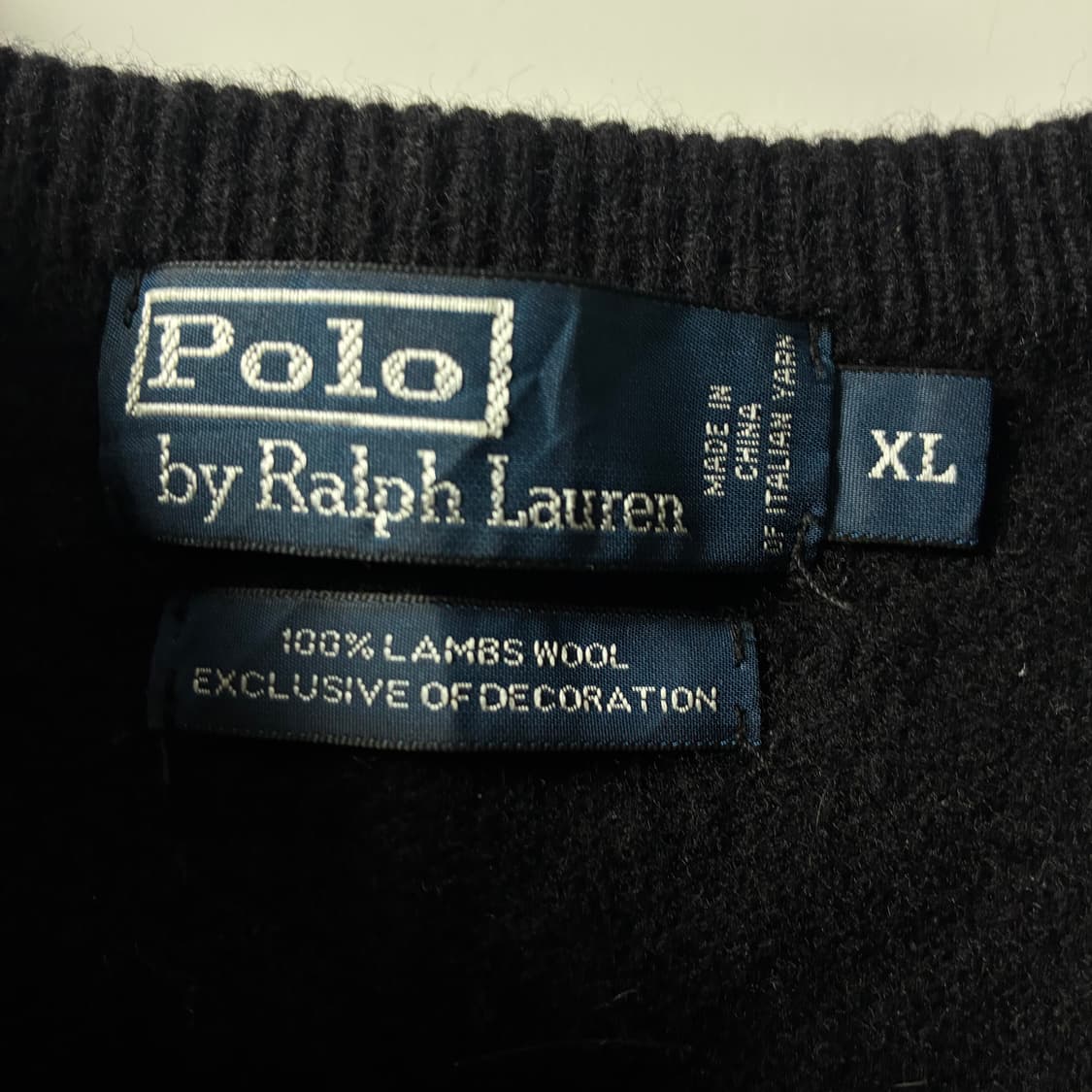 Polo  폴로 랄프로렌 자수 램스울 블랙 브이넥 니트  상품이미지4