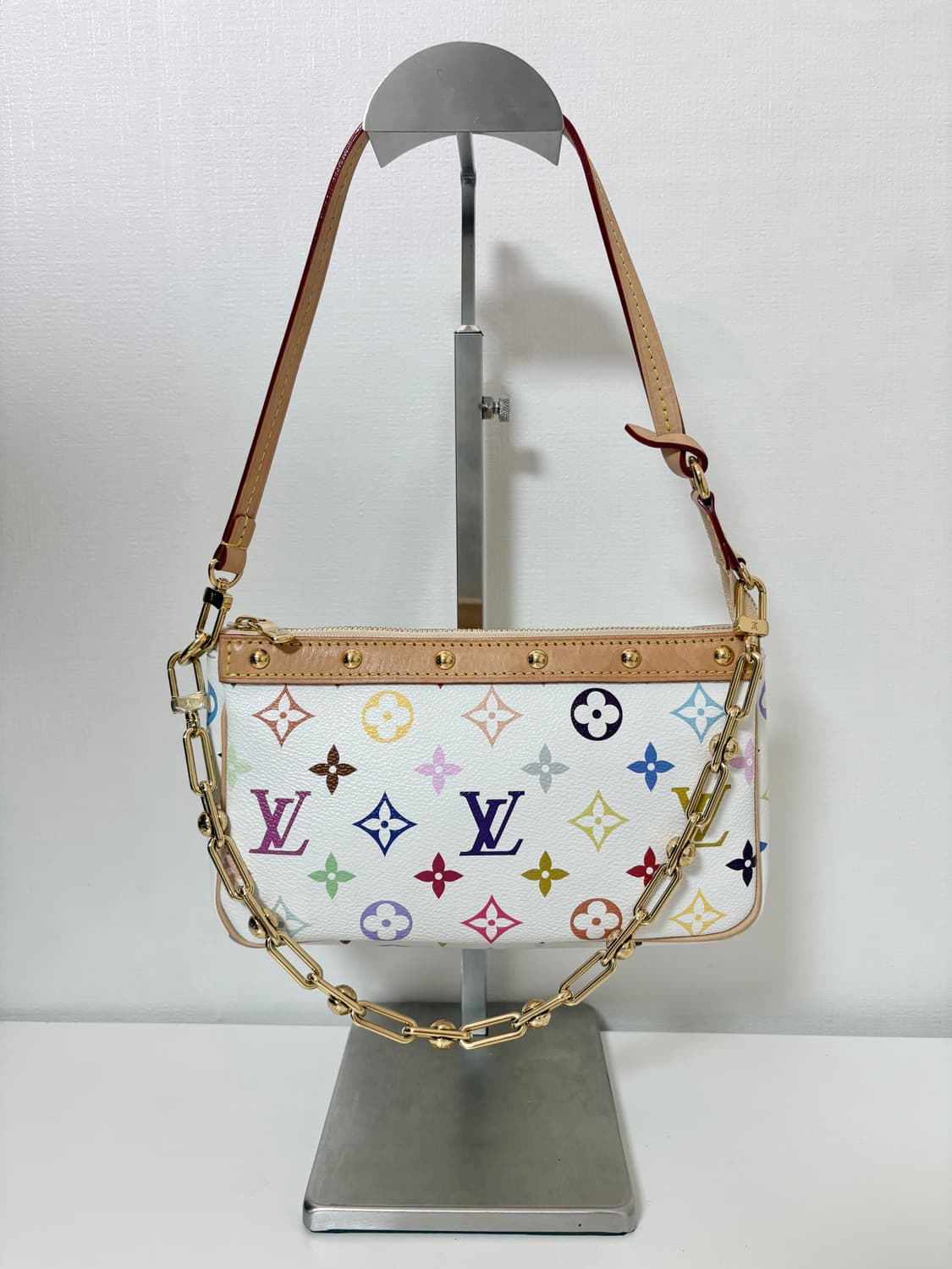 루이비통 무라카미다카시 멀티컬러 포쉐트 2025ver 상품이미지1