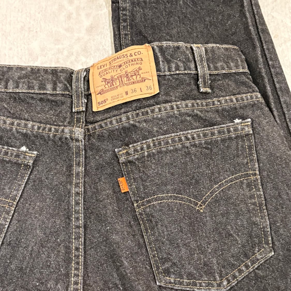 [36/36] 90s USA🇺🇸 리바이스 505 오렌지 탭 블랙 흑청 상품이미지7