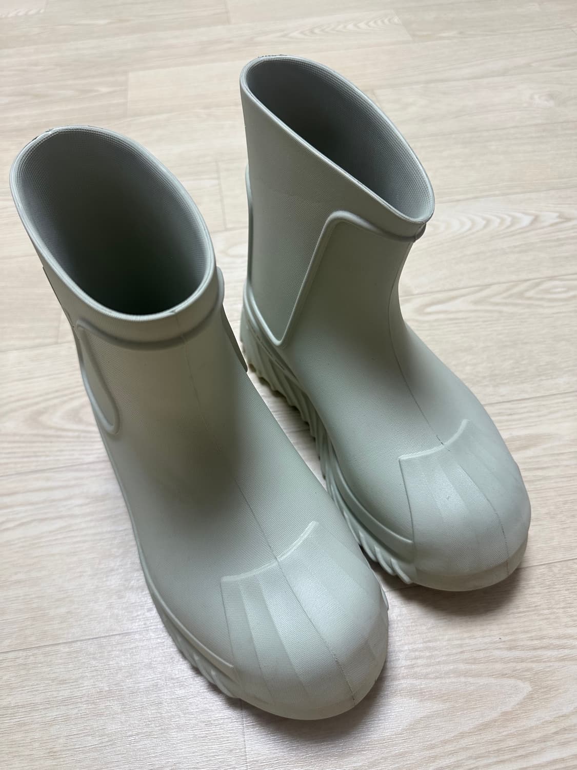 아디다스 아디폼 장화 235 상품이미지2
